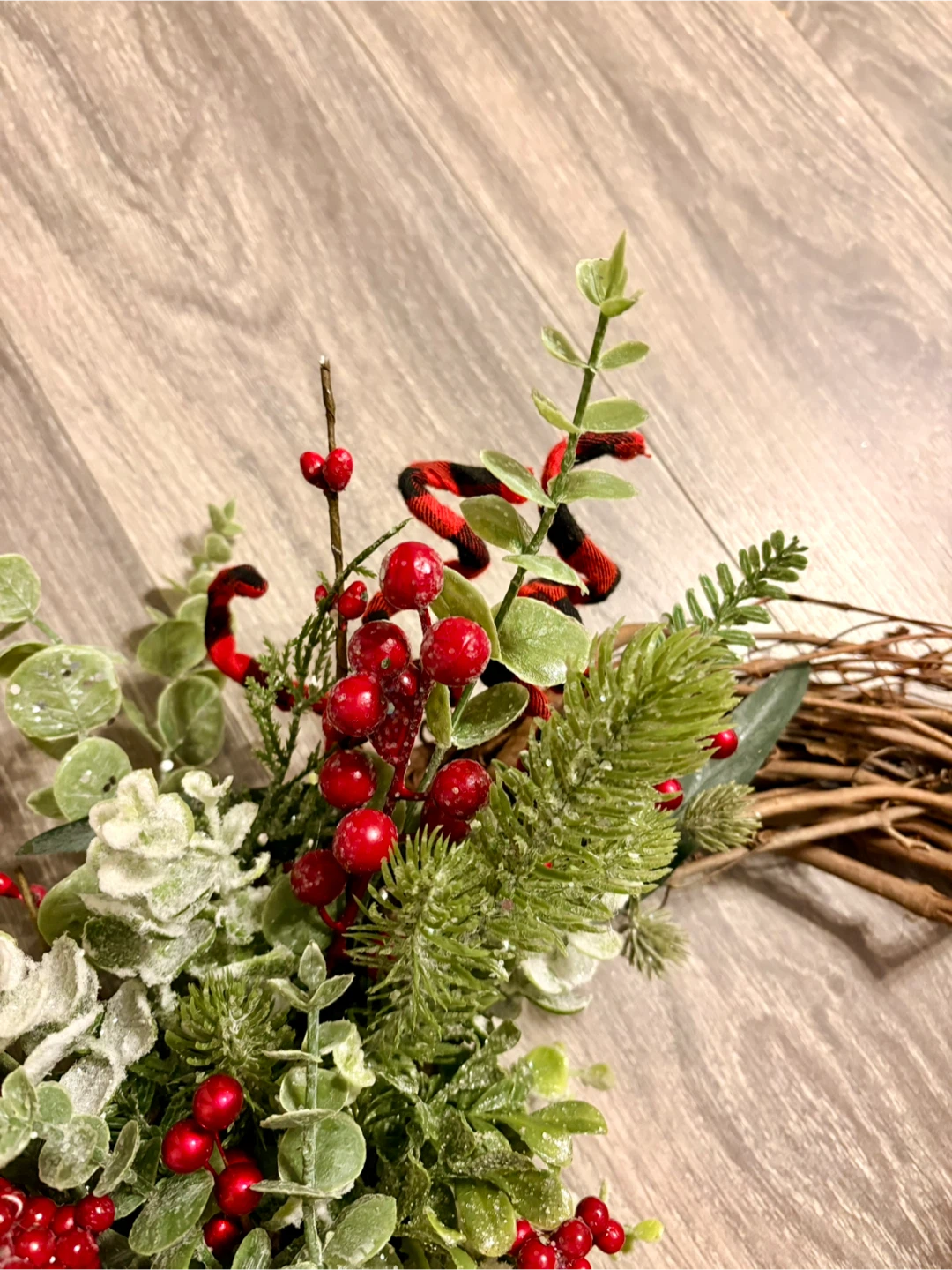 Handmade Holiday Wreath w/ Buffalo Plaid Bow - photo 3