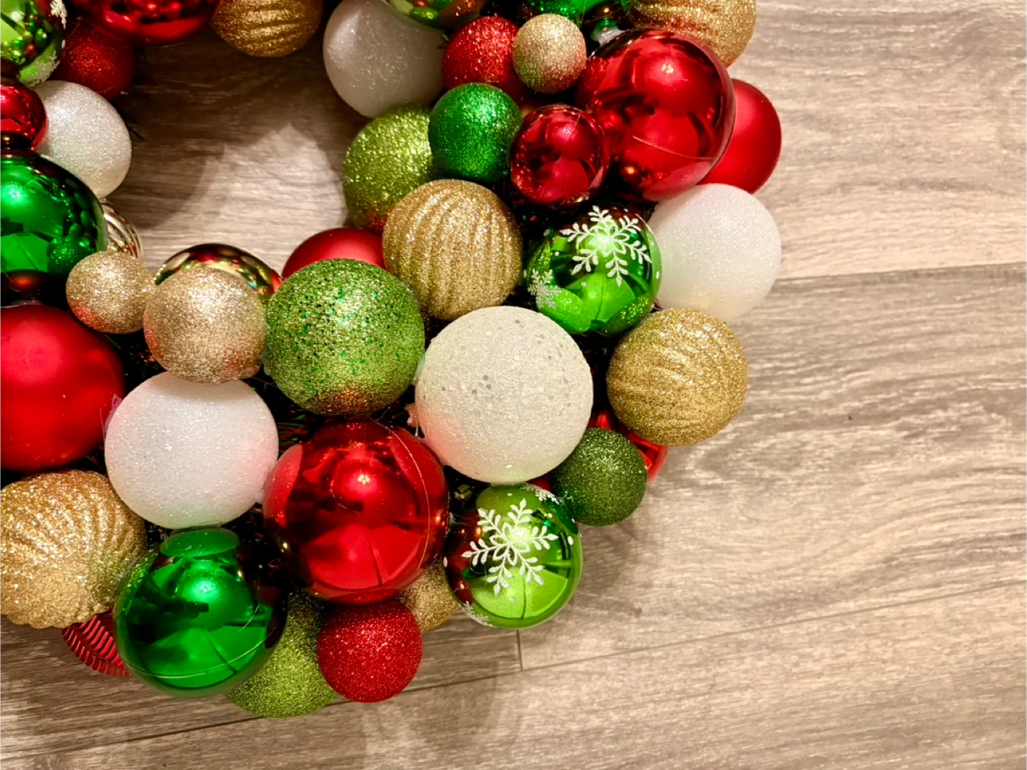 Christmas Ornament Wreath - Red, Green, Gold - photo 5