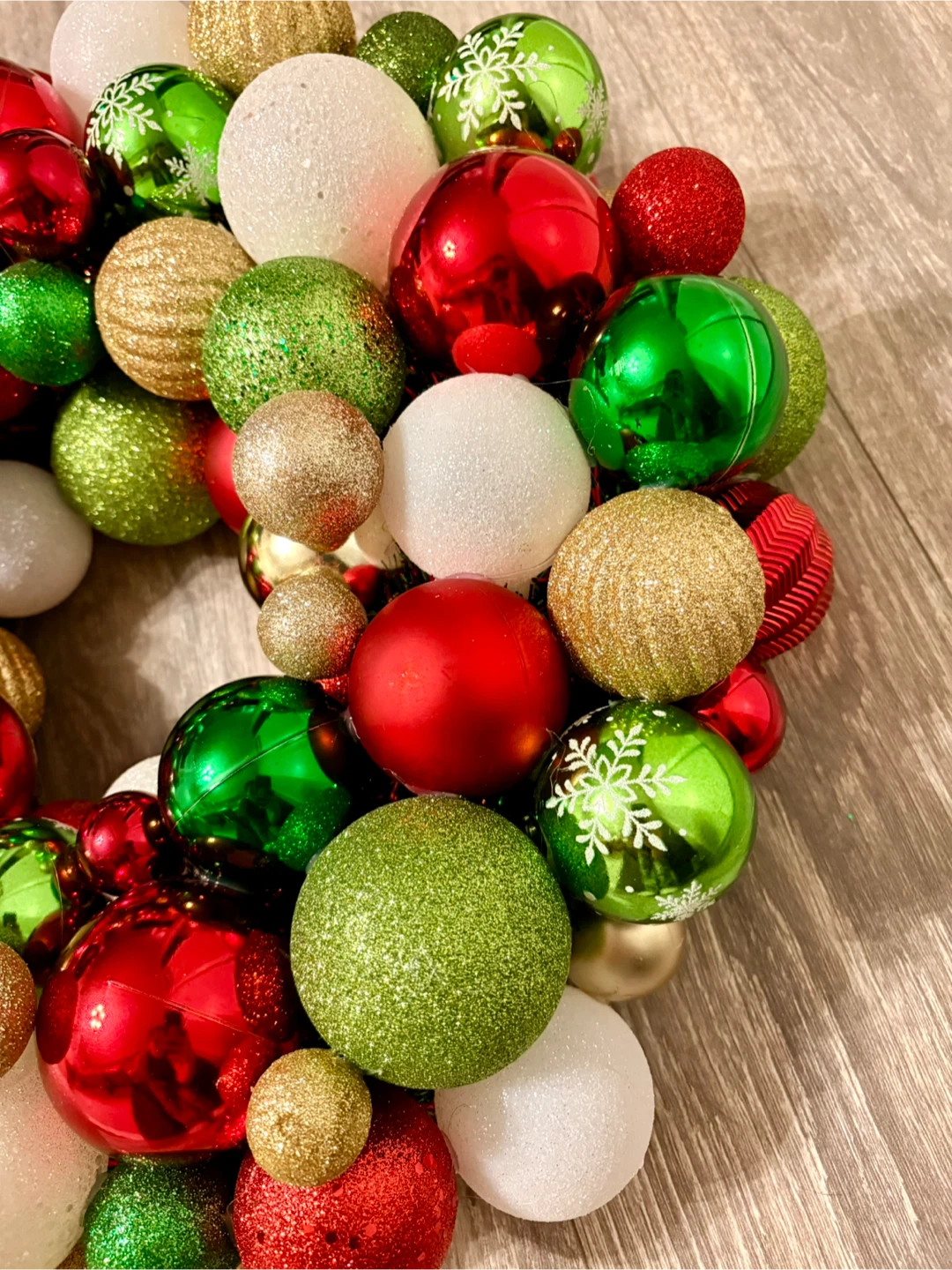 Christmas Ornament Wreath - Red, Green, Gold - photo 4