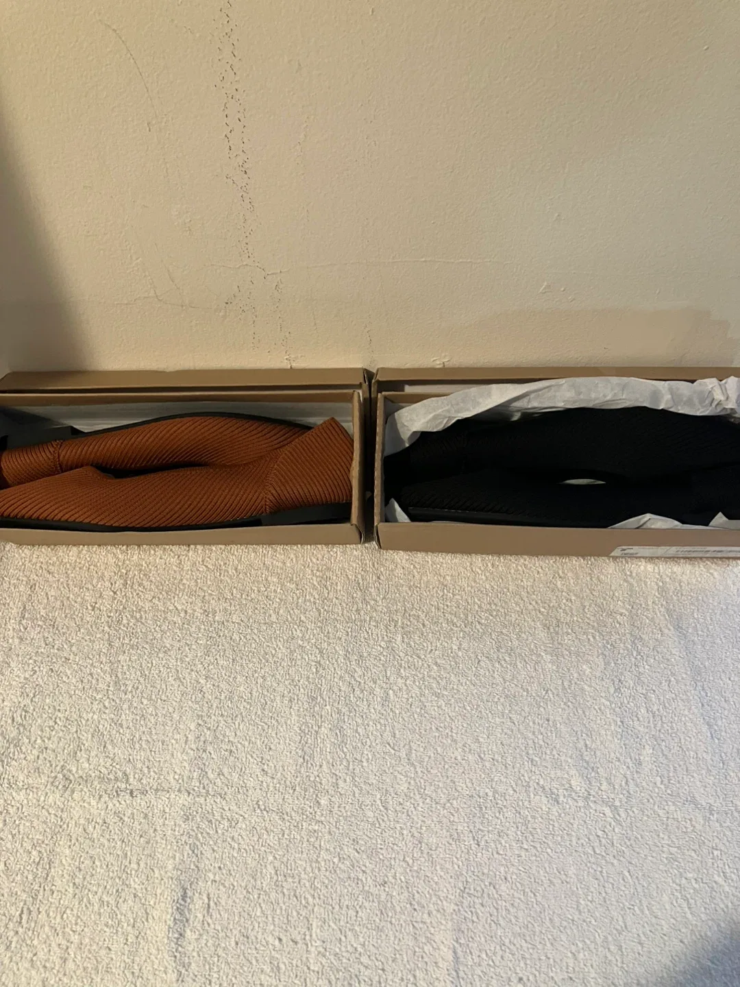 Brand New Tingrise woman’s flat pointed toe shoes - size 10 image indicator(8)