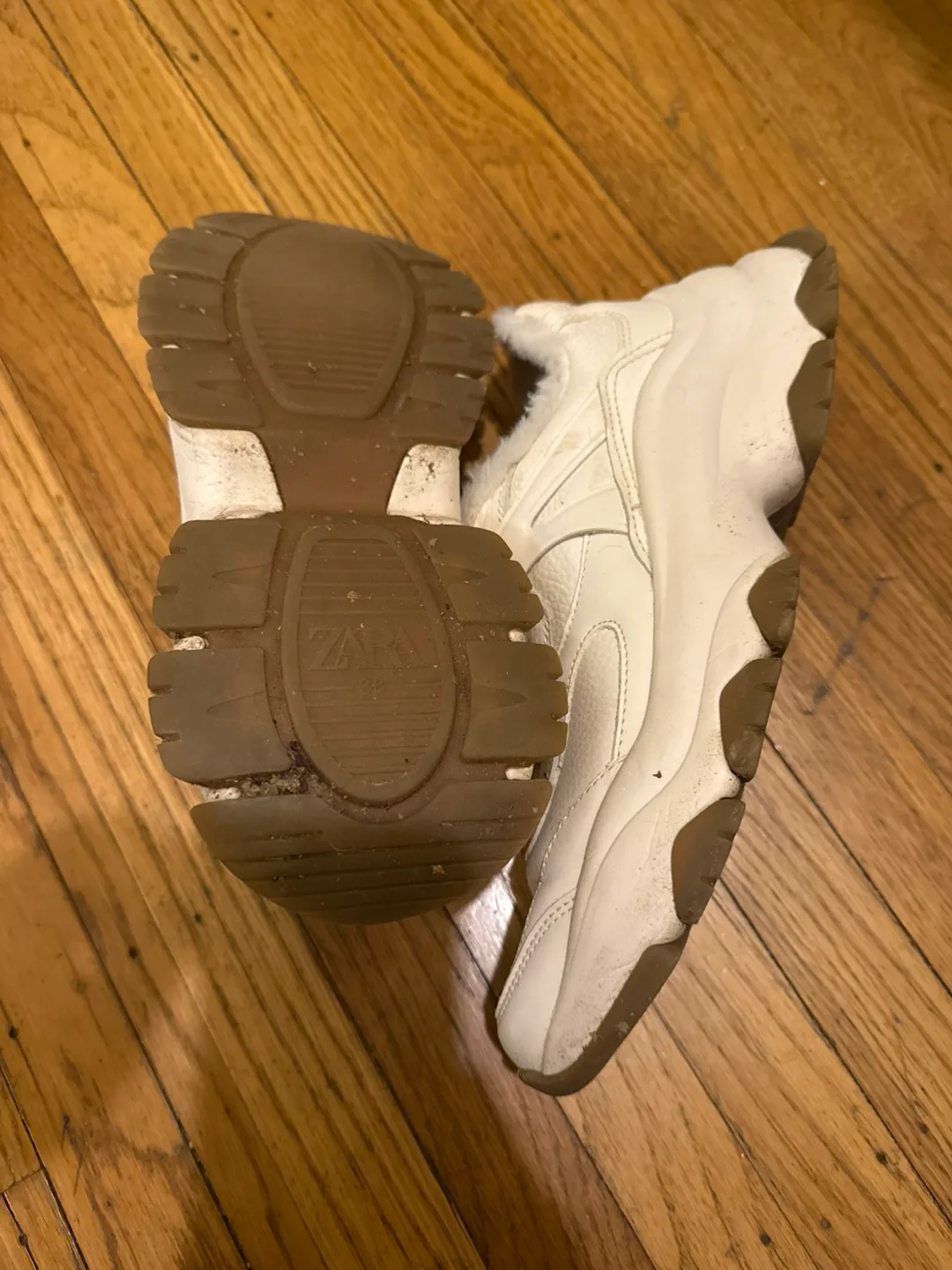 Zara White Sneakers Size 38 image indicator(5)