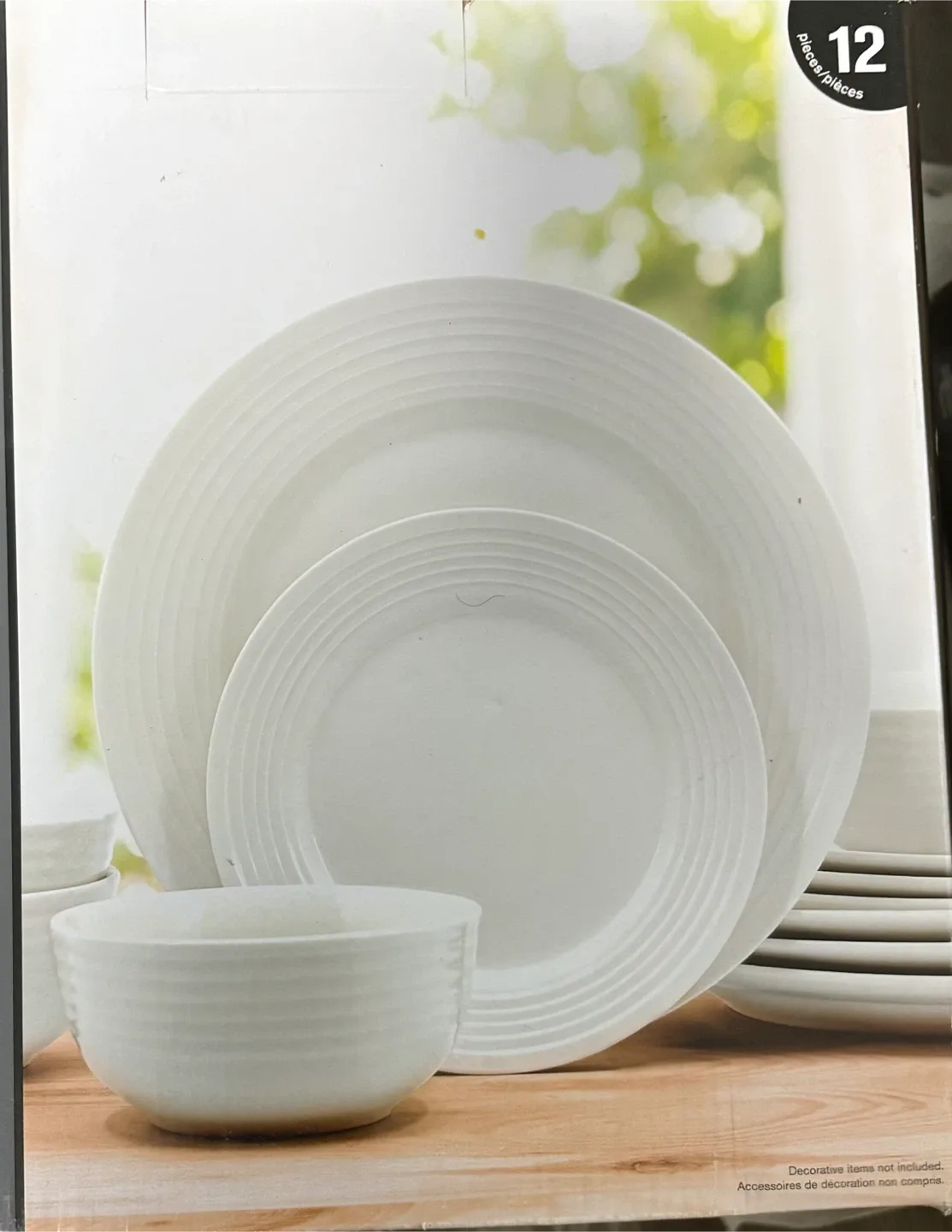 hometrends 12-Piece Dinnerware Set, New Bone China