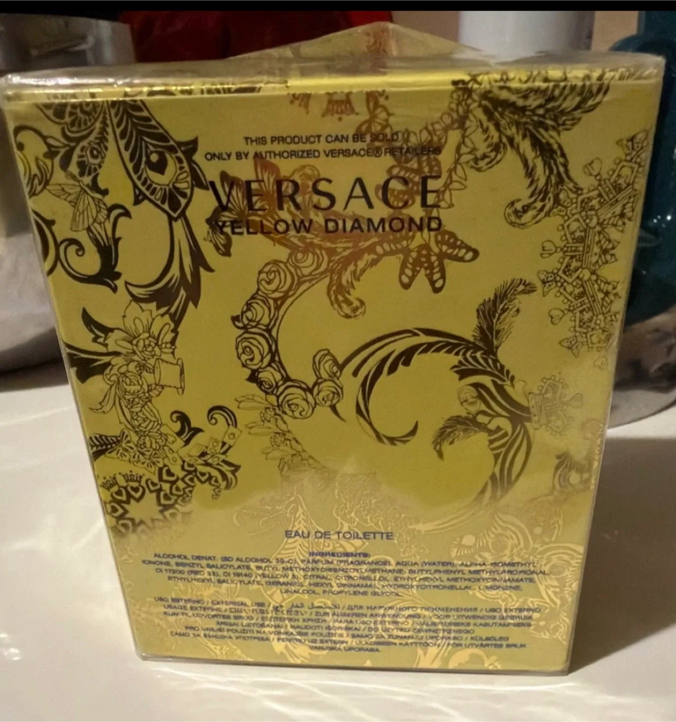 Versace Yellow Diamond Eau de Toilette 90ml - New image indicator(3)