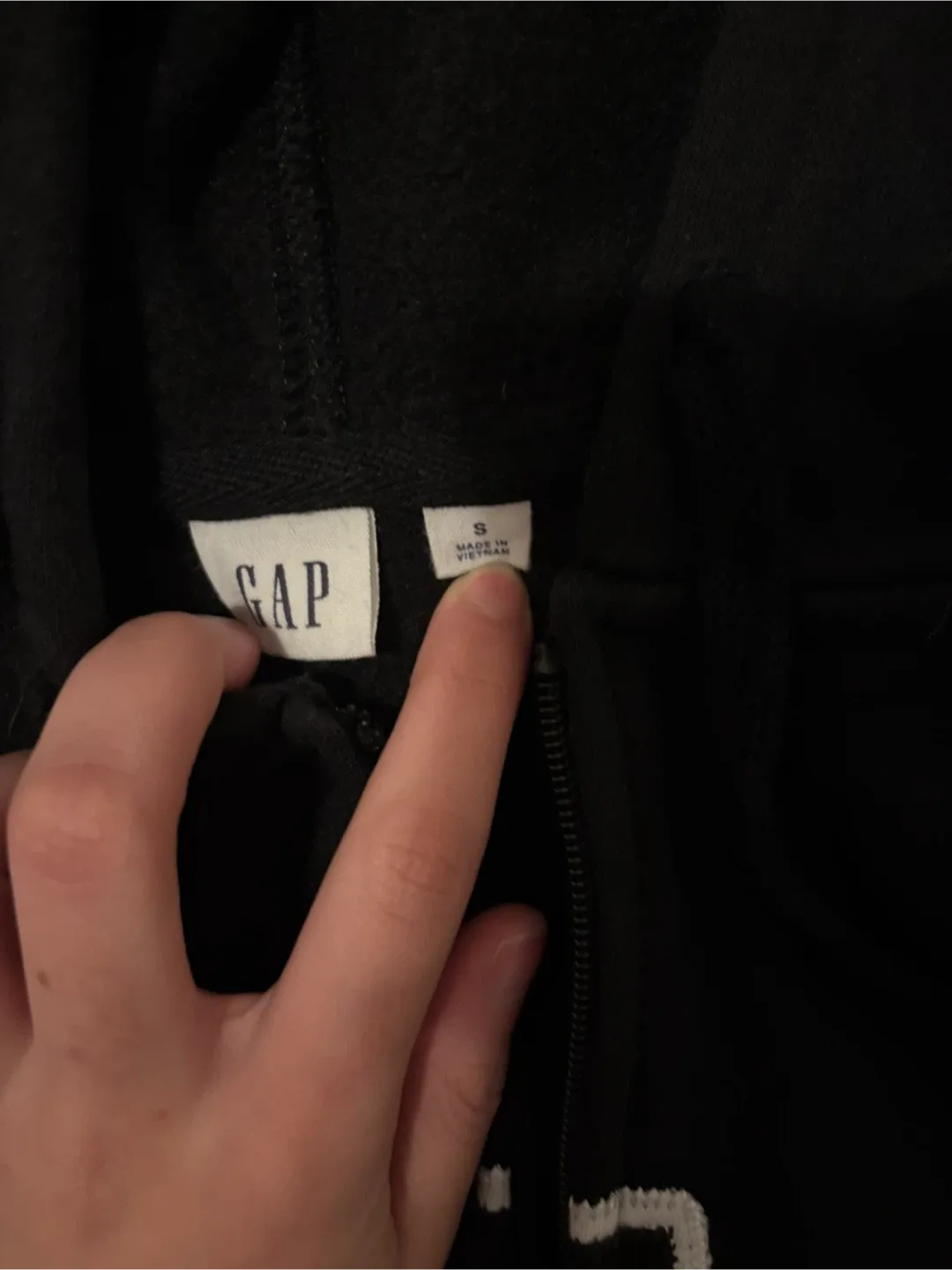 GAP Black Hoodie - Size S image indicator(2)