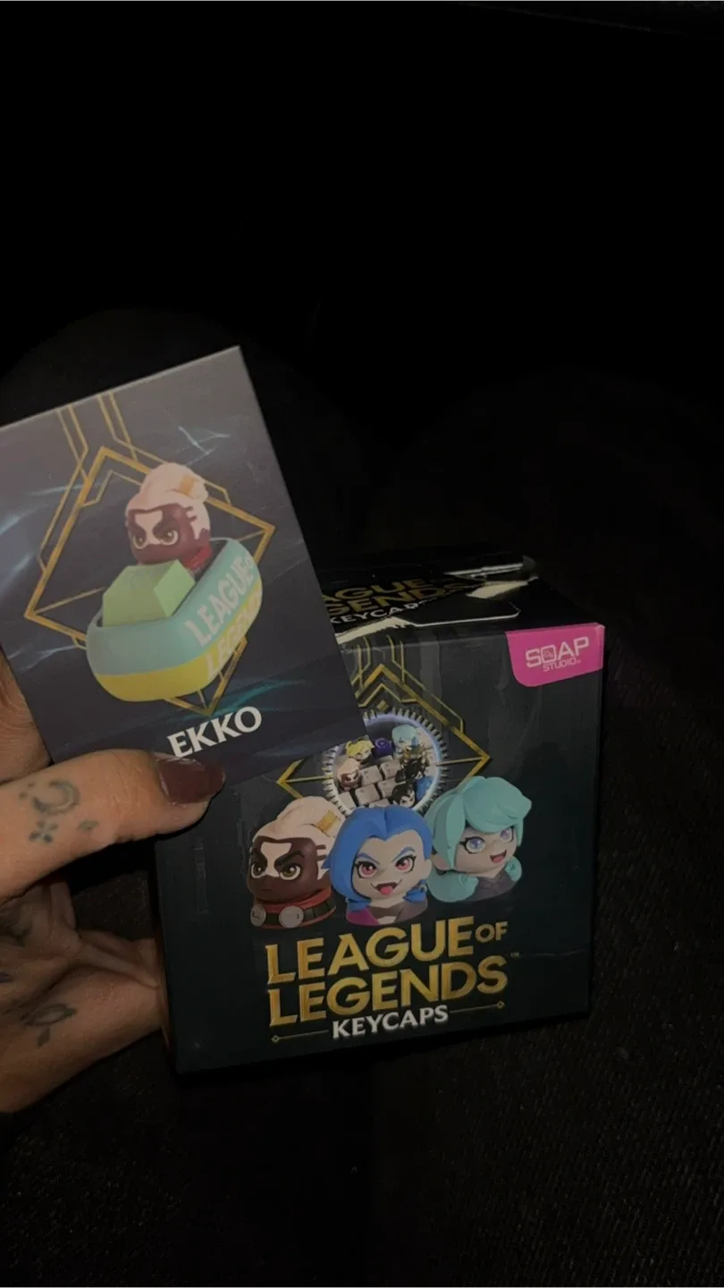 LEAGUE OF LEGENDS KEYCAP