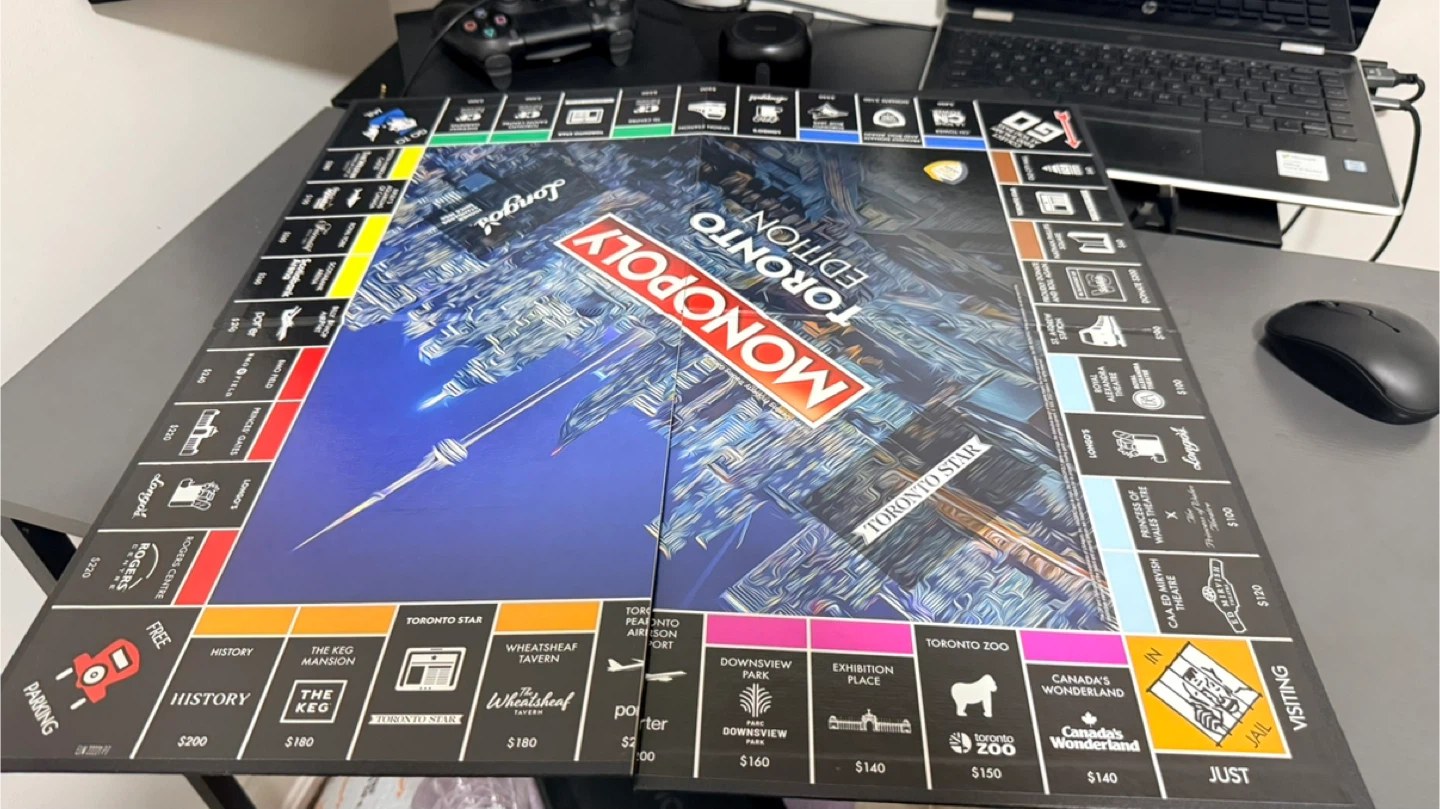 Monopoly Toronto Edition Board Game - photo 2