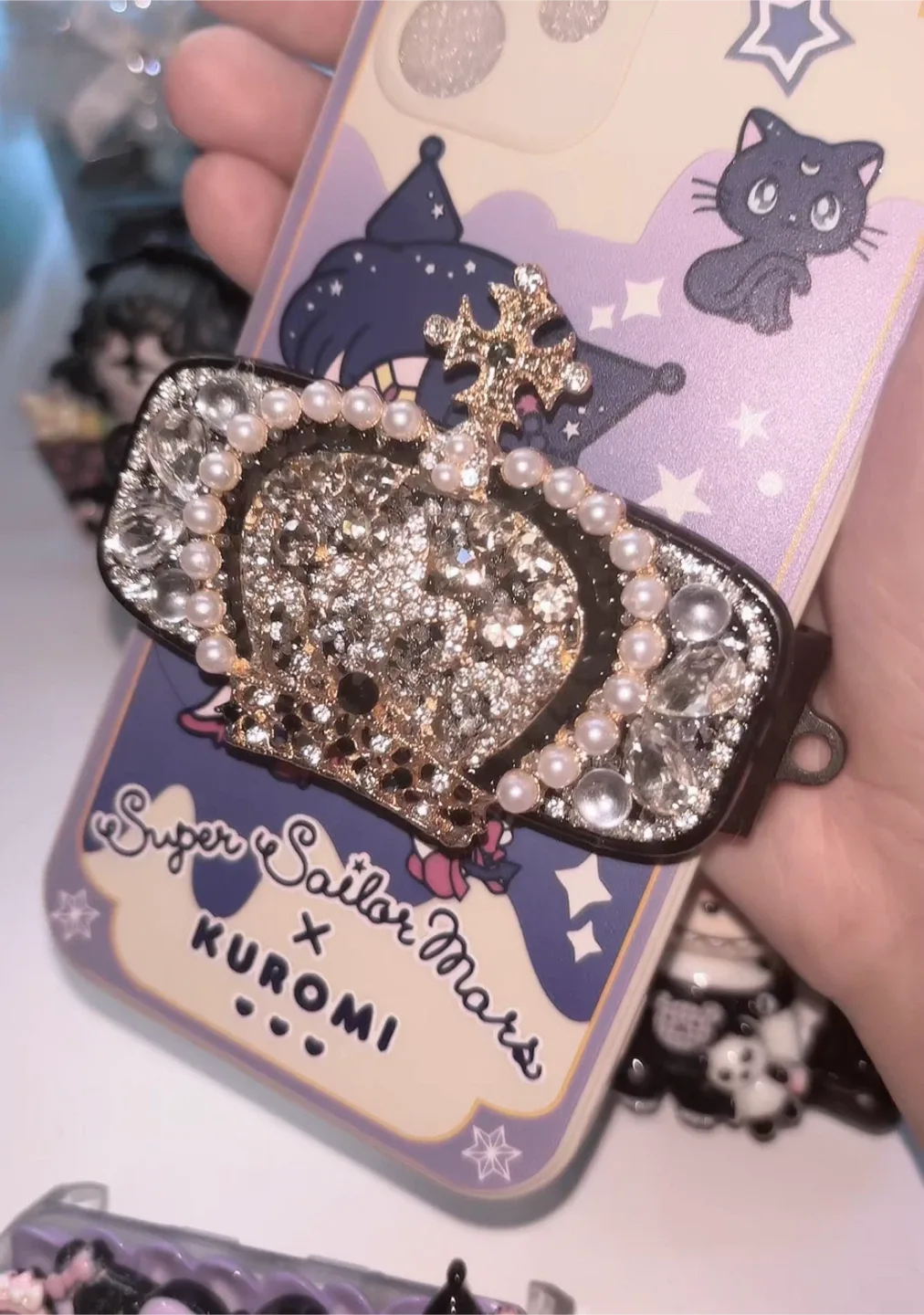 15$ keychains and phone accessories image indicator(4)