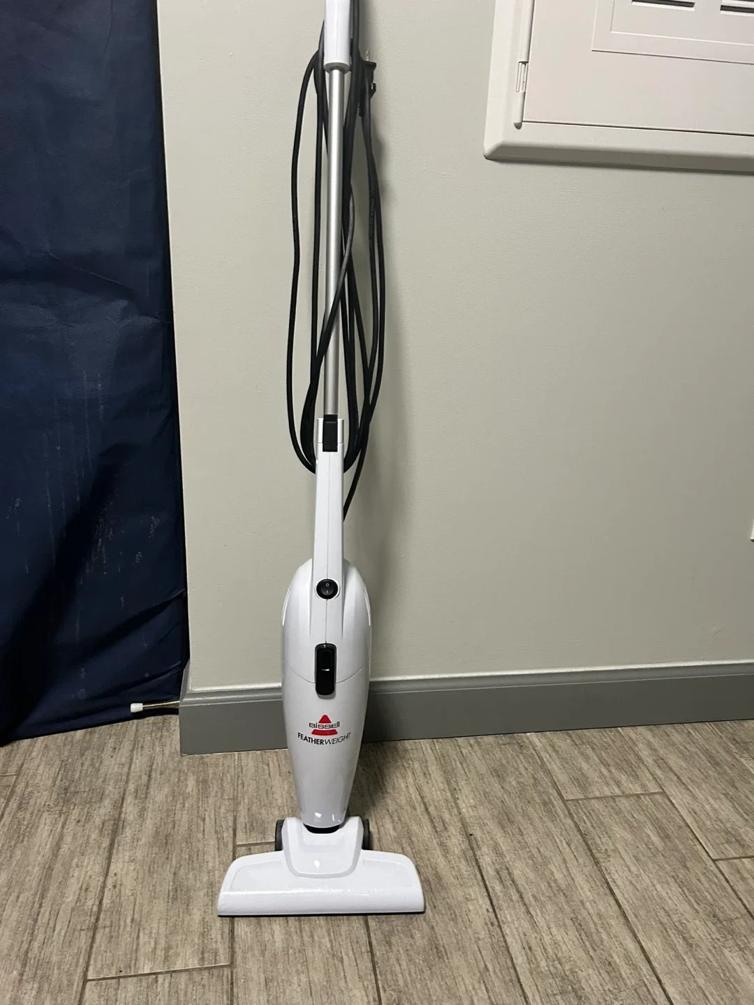 Bissell FeatherWeight Stick Lightweight Bagless Vacuum