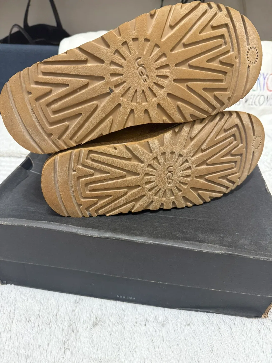 UGG Harkley Men’s Boots 1016472 – Size 8 – Excellent Condition image indicator(5)