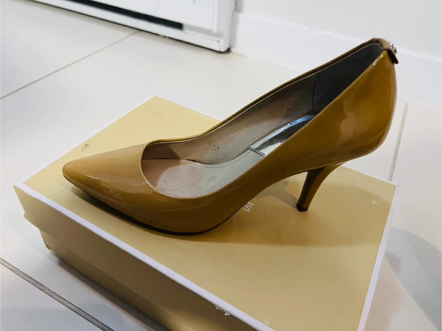 Michael Kors Heels, Size 7 image indicator(4)
