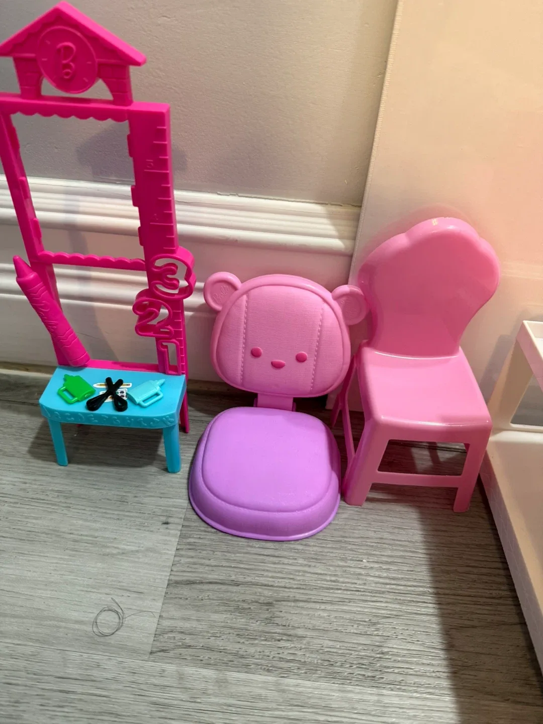 Huge Barbie & Doll Accessory Bundle – 100+ Pieces image indicator(2)