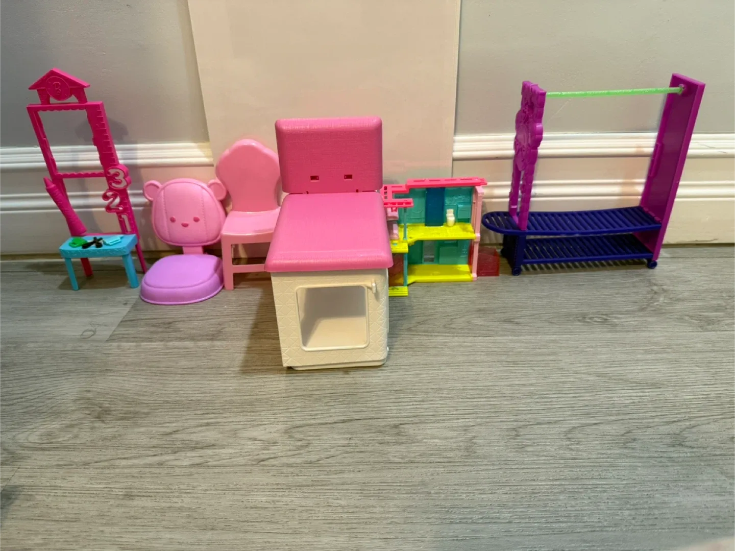 Huge Barbie & Doll Accessory Bundle – 100+ Pieces