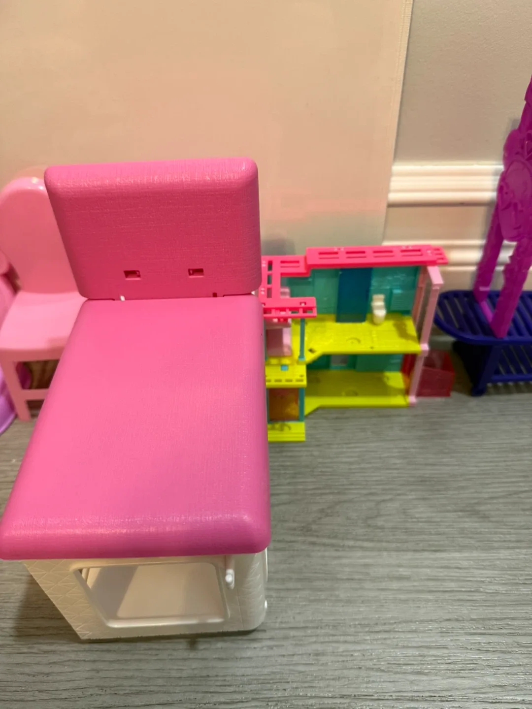 Huge Barbie & Doll Accessory Bundle – 100+ Pieces image indicator(3)