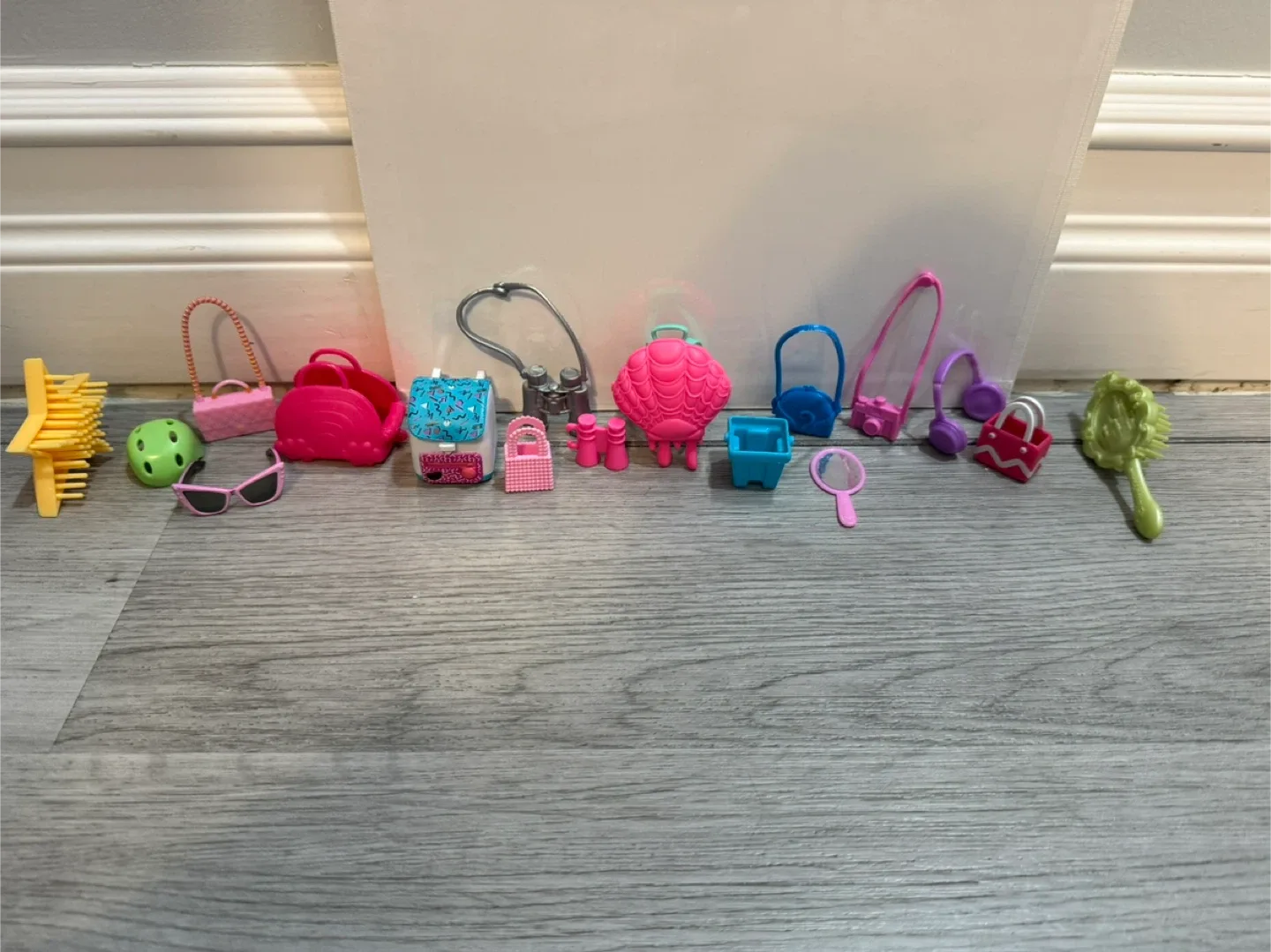 Huge Barbie & Doll Accessory Bundle – 100+ Pieces image indicator(7)