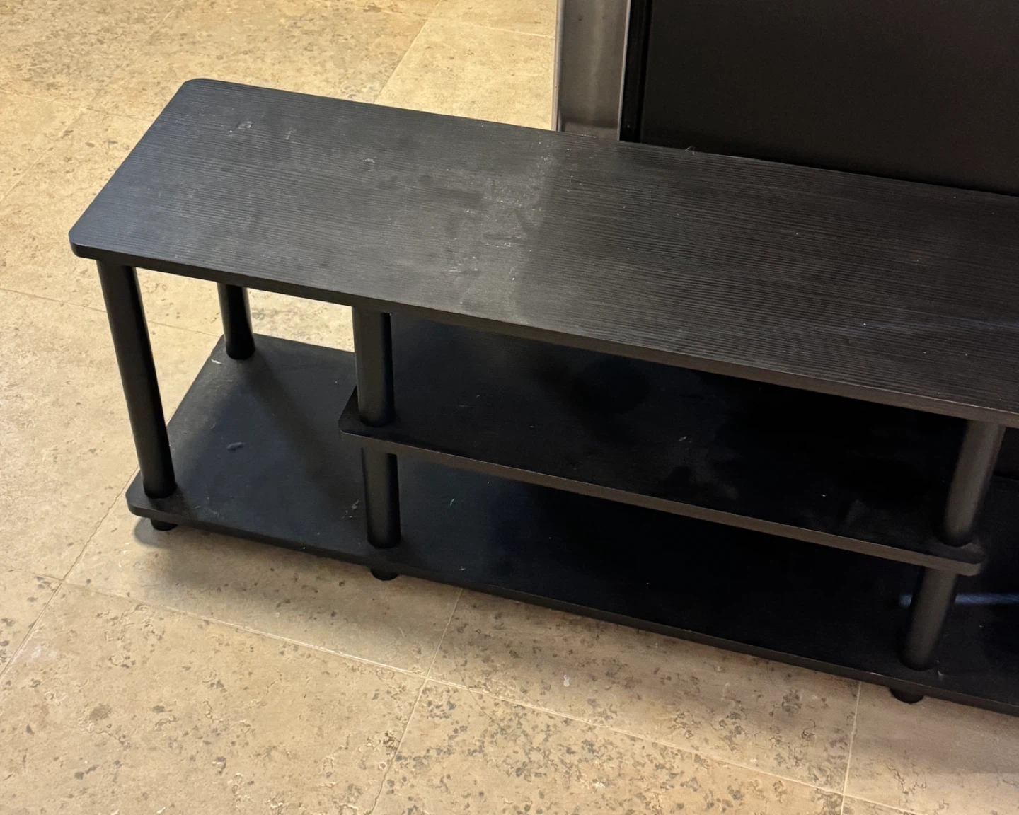 Table - photo 2
