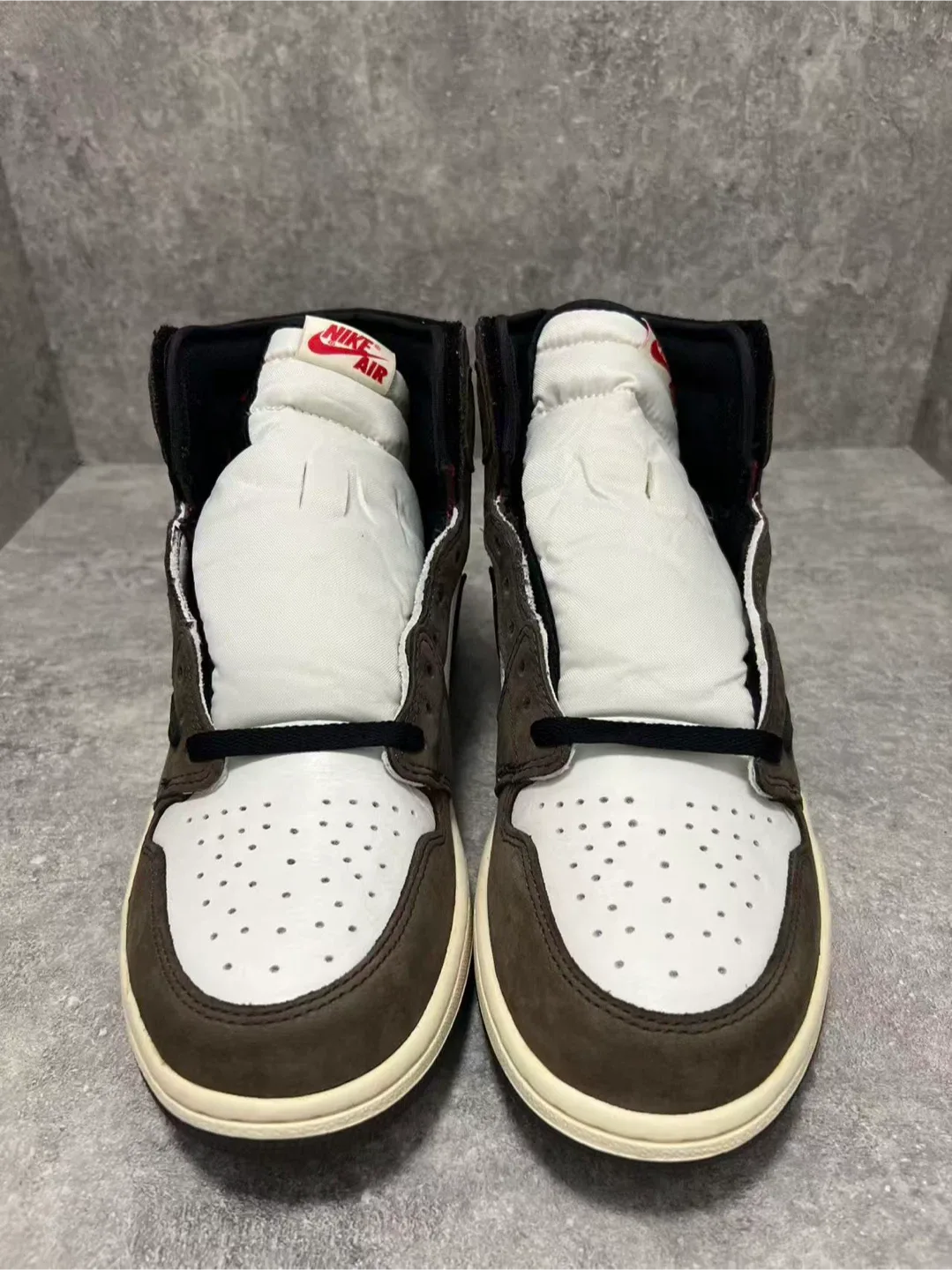 Nike Air Jordan 1 Travis Scott - og high mocha size 11