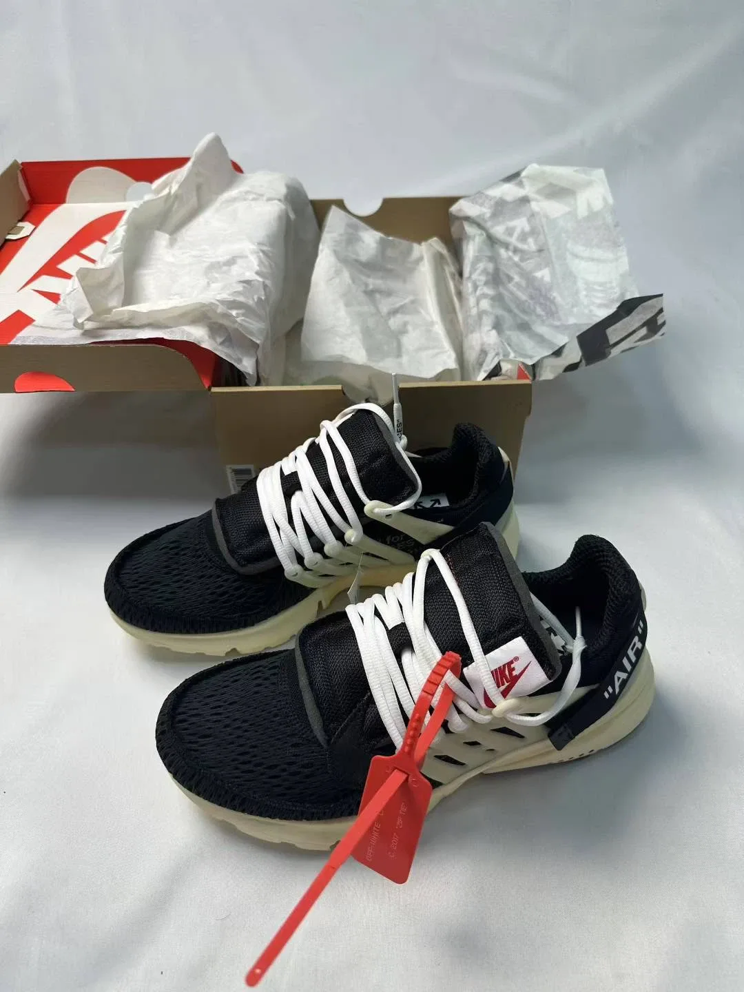 Nike Air Presto Off-White Black size 9