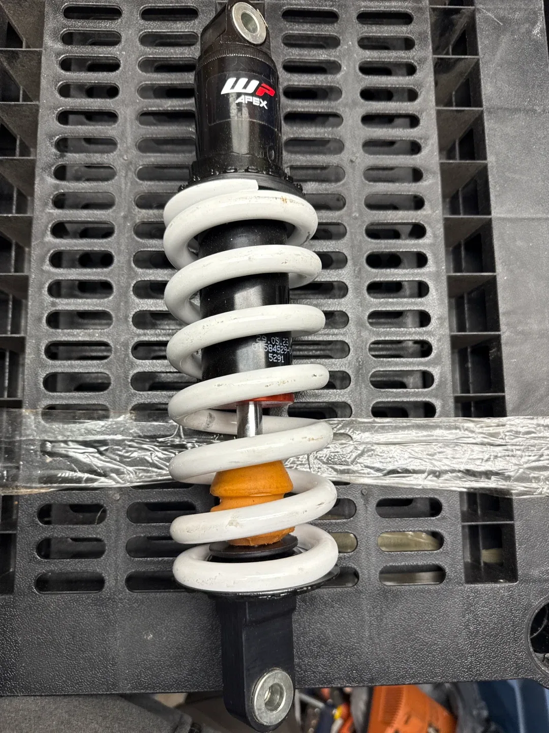 Fit For KTM Duke "250/ 390 Rear Shock Absorber Assembly image indicator(3)