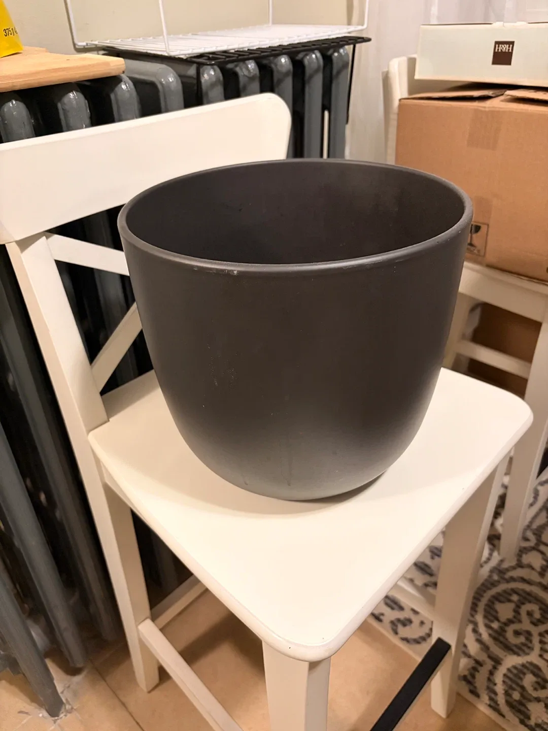 Assorted Flower Pots image indicator(3)