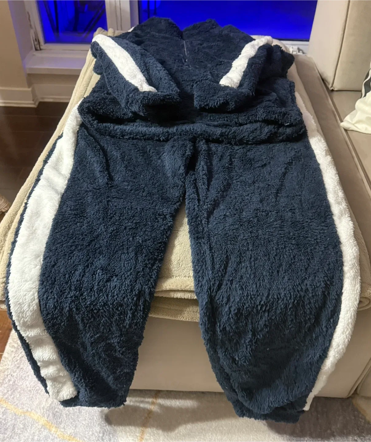 Fuzzy Navy & White Loungewear Set