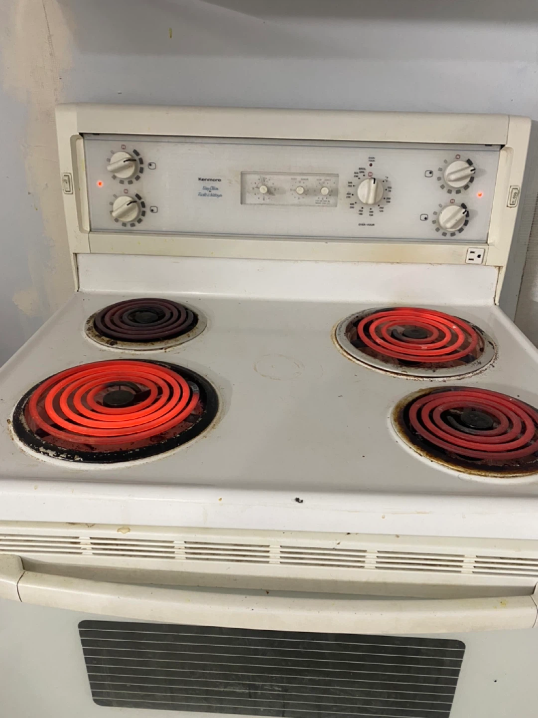 Kenmore Electric Coil Top Range - photo 4