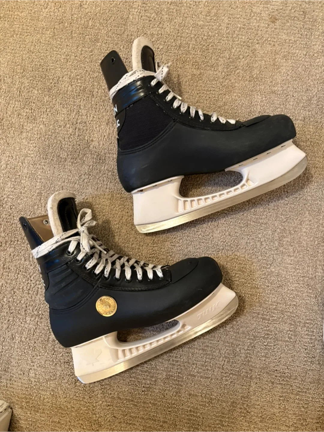 Micron Medalic Gold Ice Hockey Skates - Size 8.5W