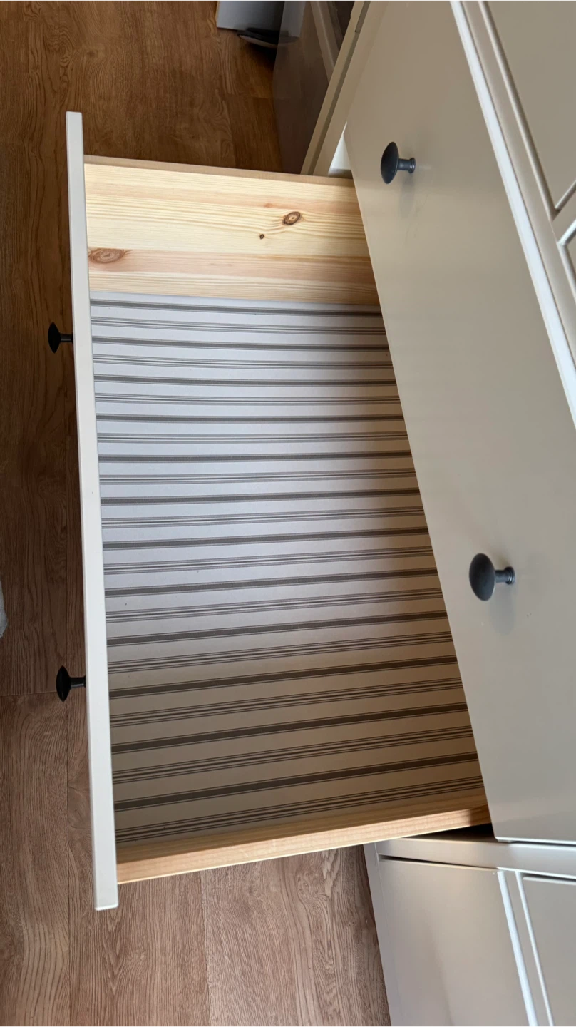 IKEA HEMNES 8-drawer dresser + glass table top (white) - photo 5