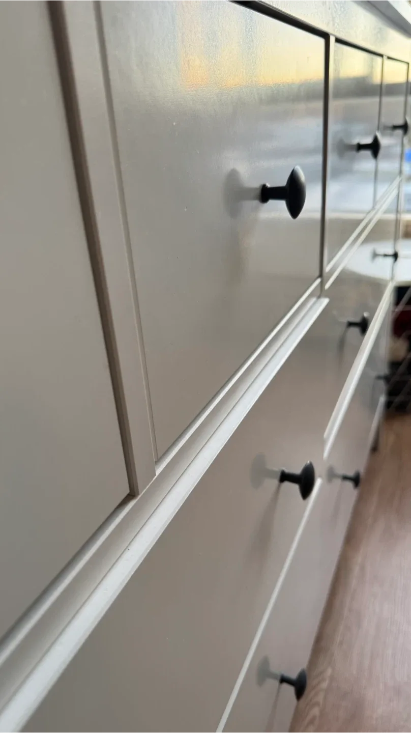 IKEA HEMNES 8-drawer dresser (white) image indicator(3)