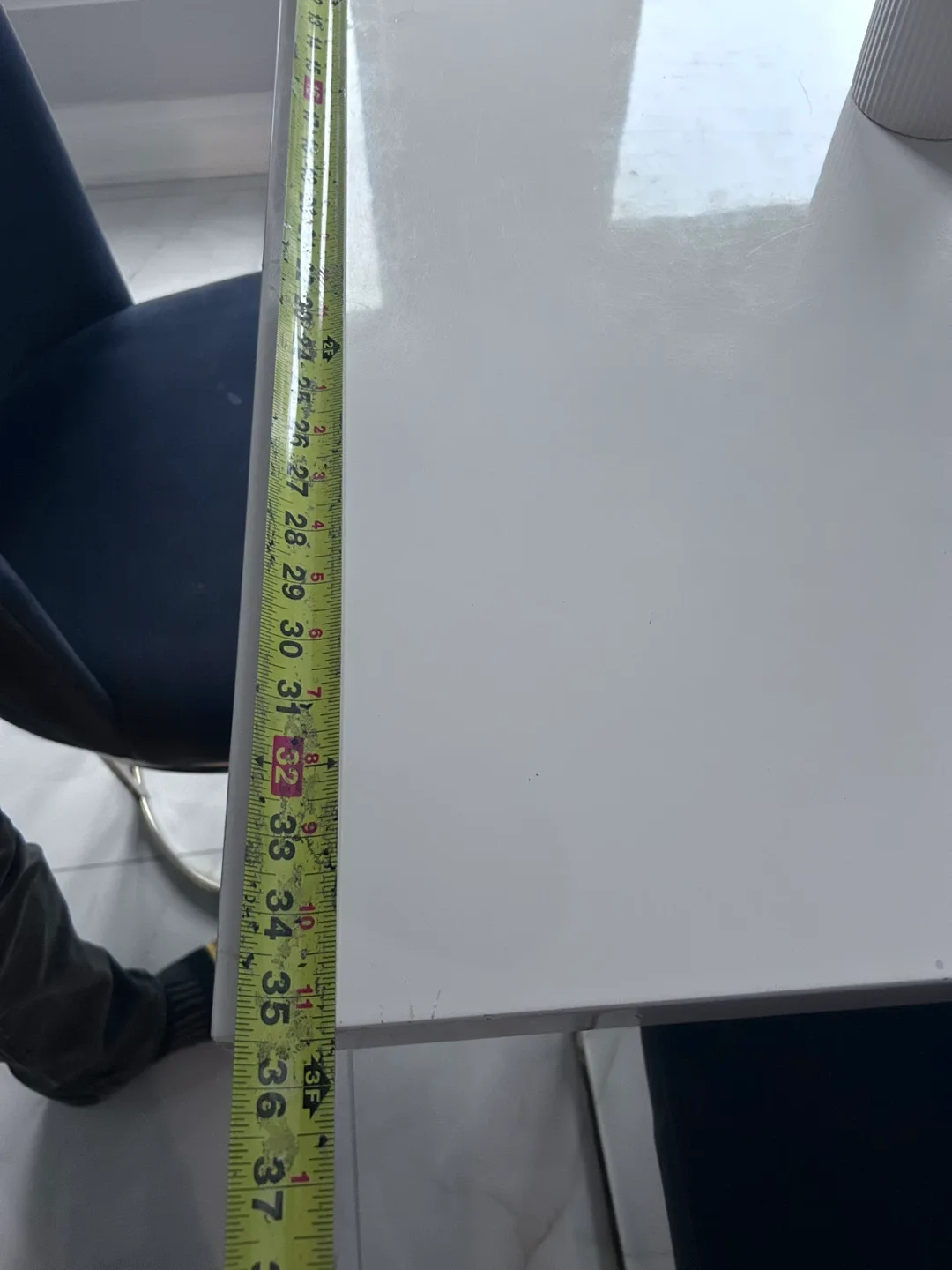 White dinner table with chairs image indicator(6)