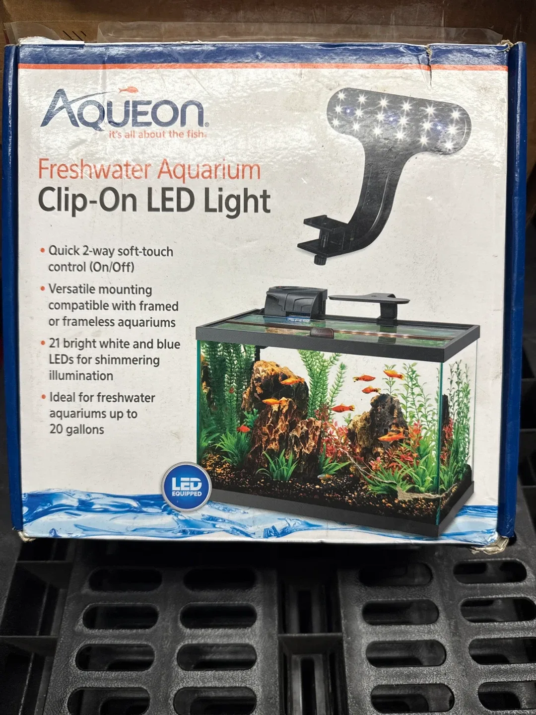 Aqueon Freshwater Aquarium Clip-On LED Light