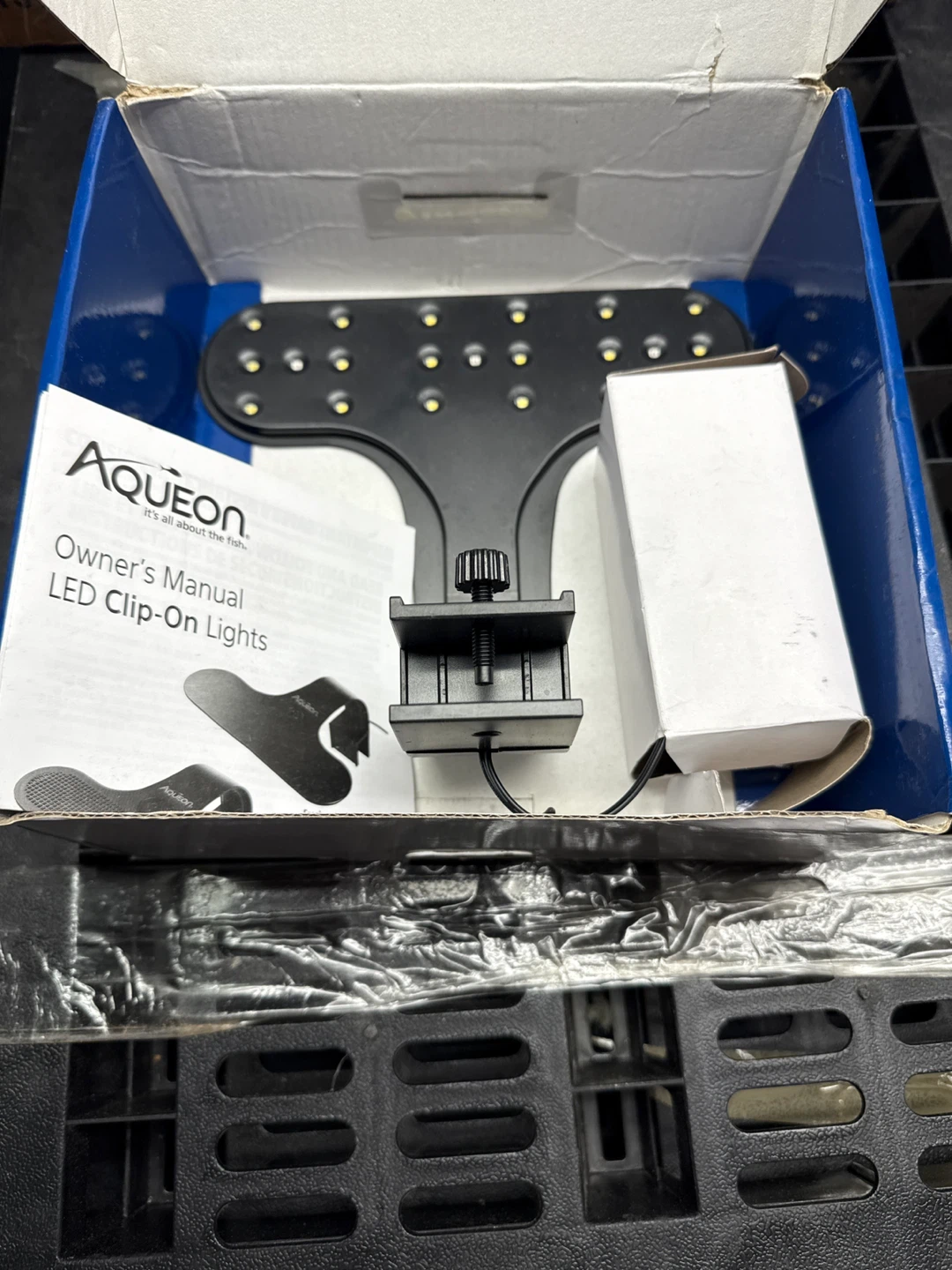 Aqueon Freshwater Aquarium Clip-On LED Light - photo 2