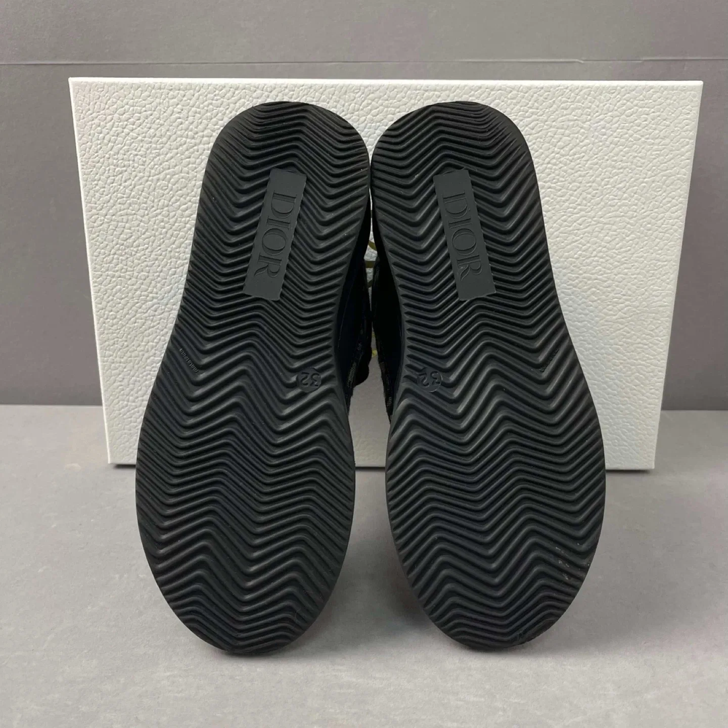 Dior Kids Boy's Sneakers Size 32 EU image indicator(5)