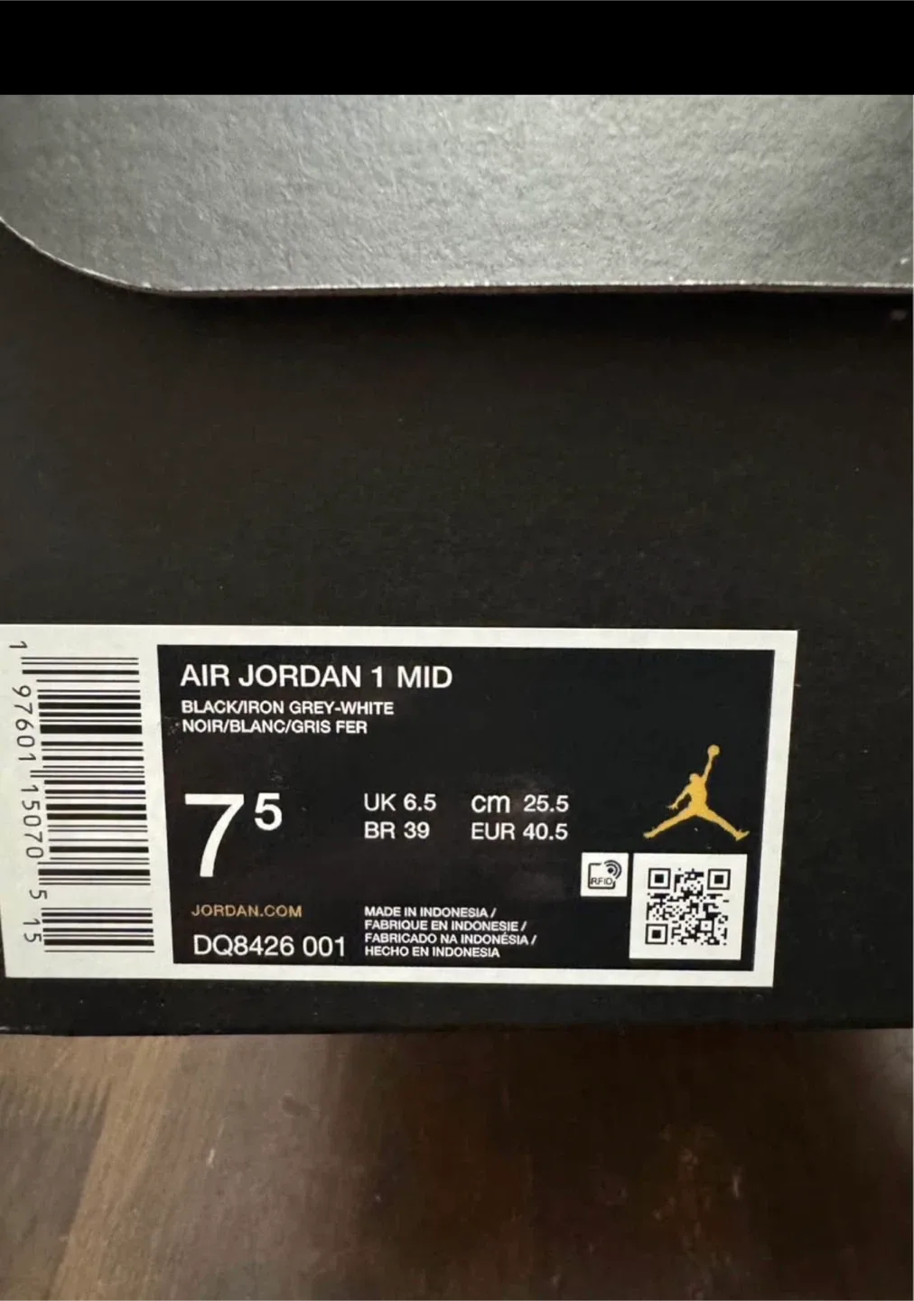 Air Jordan 1 Mid Black/Iron Grey, Size 7.5 image indicator(4)