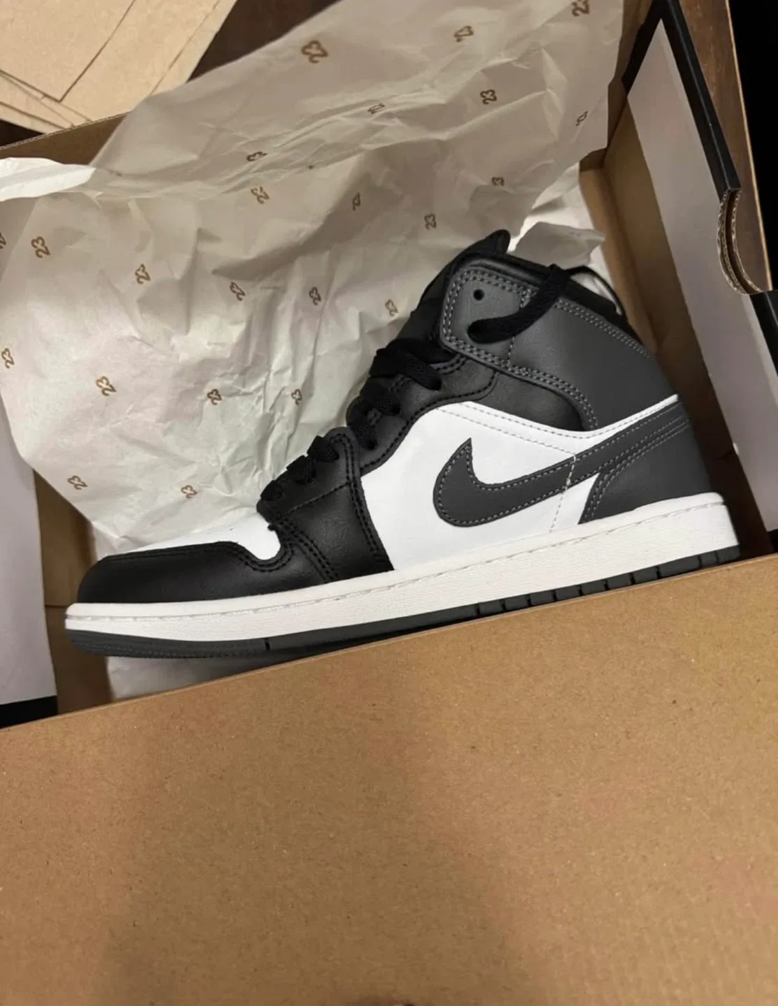 Air Jordan 1 Mid Black/Iron Grey, Size 7.5