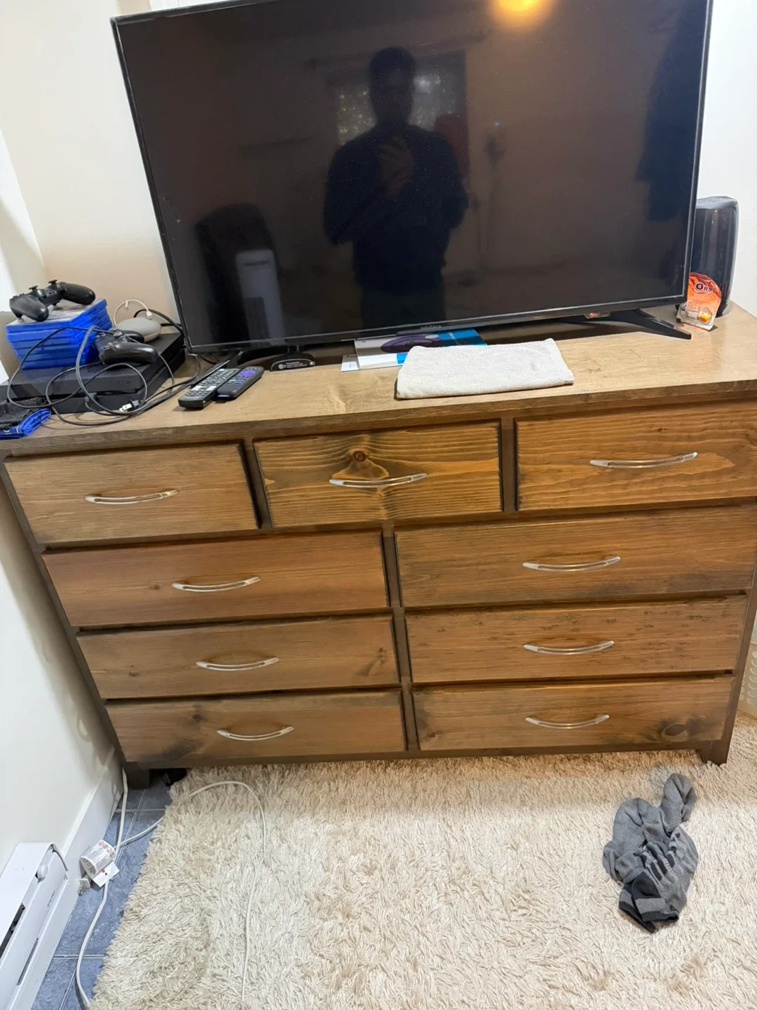 Wooden Dresser with 9 Drawers
