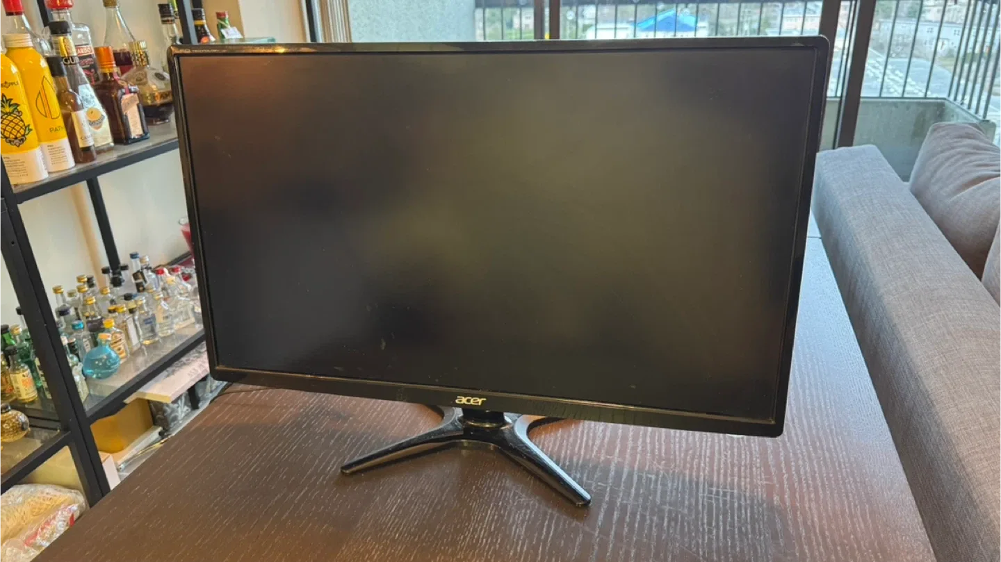 Acer 24” LED monitor – 1080p