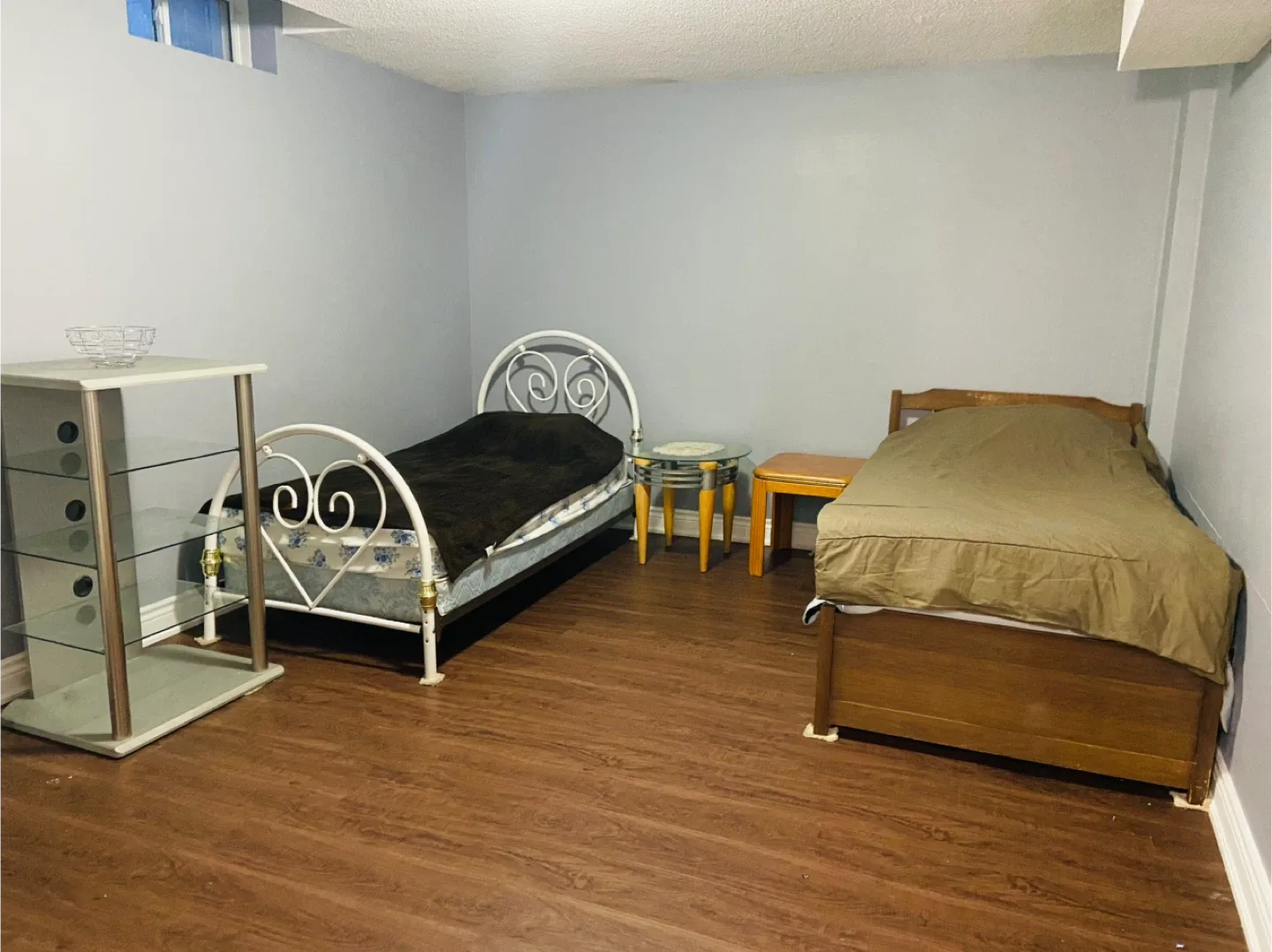 Shared room For Rent