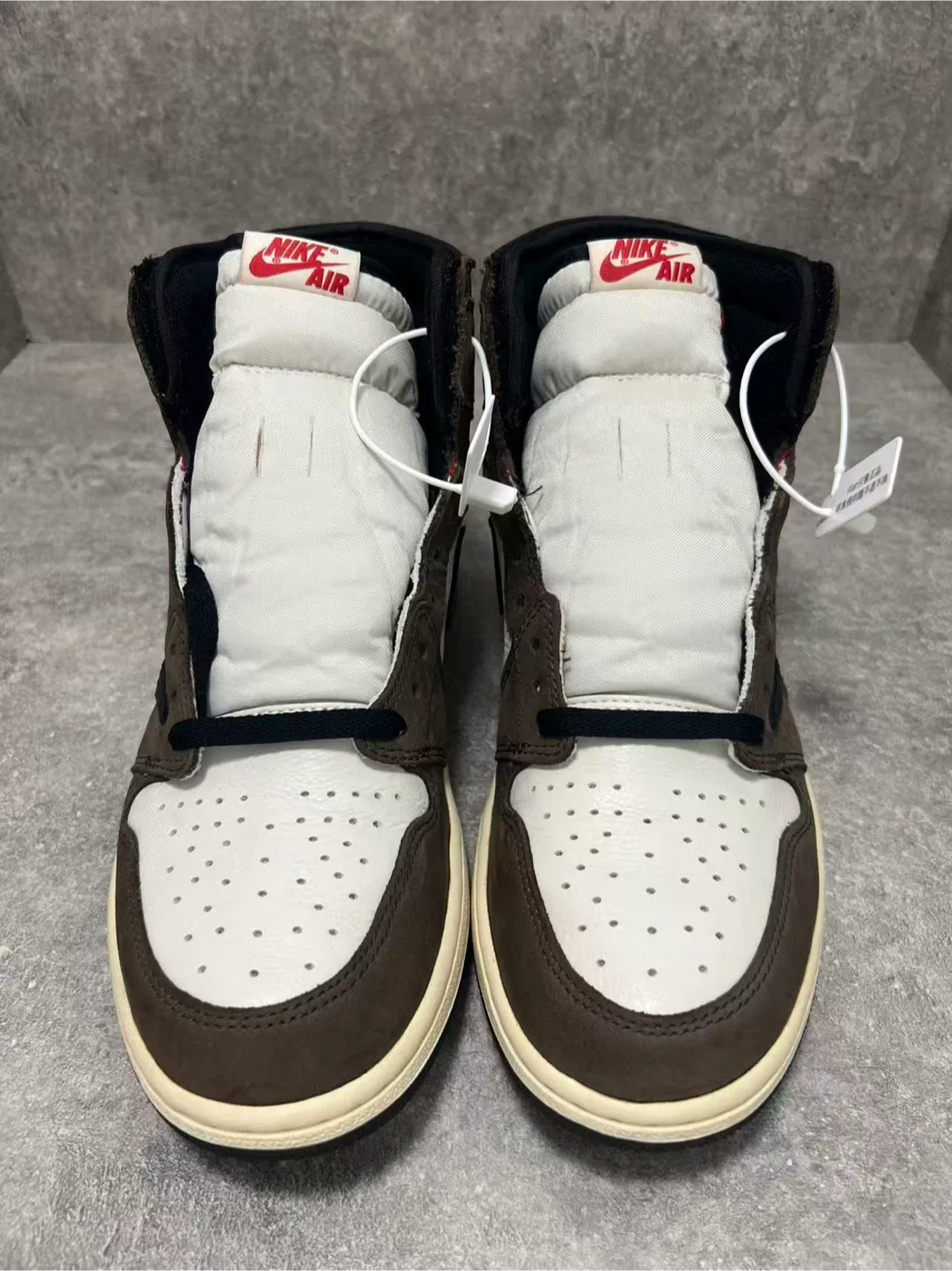 Nike Air Jordan 1 Travis Scott high mocha og size 10.5