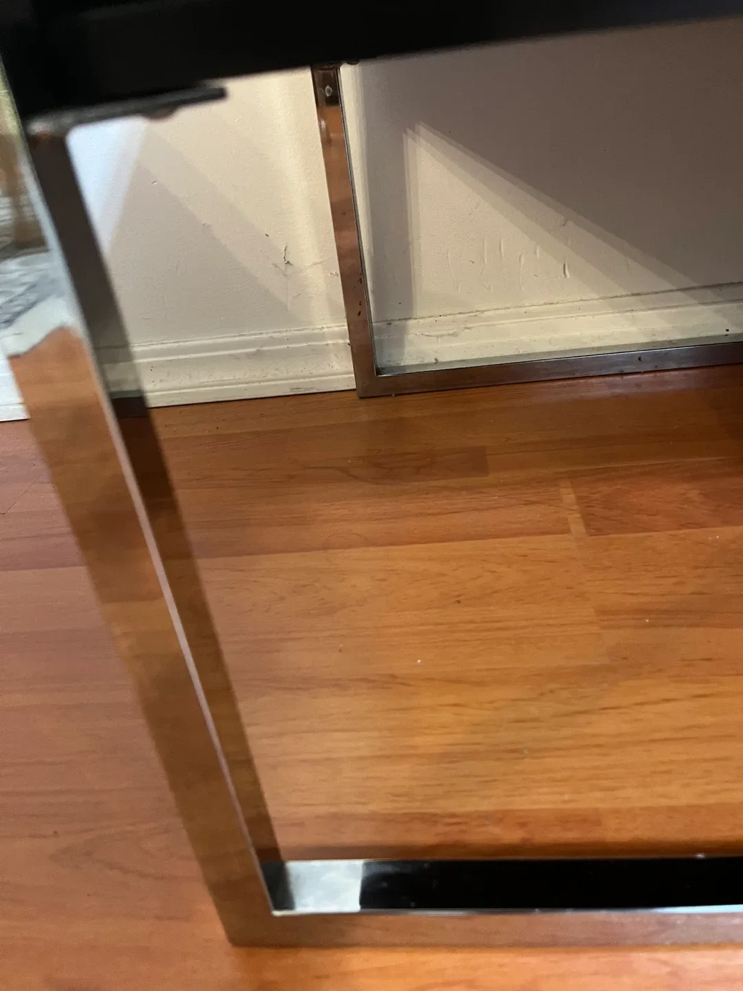 Side Table with Chrome Frame image indicator(4)