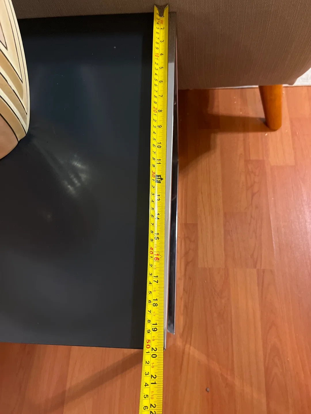 Side Table with Chrome Frame image indicator(8)