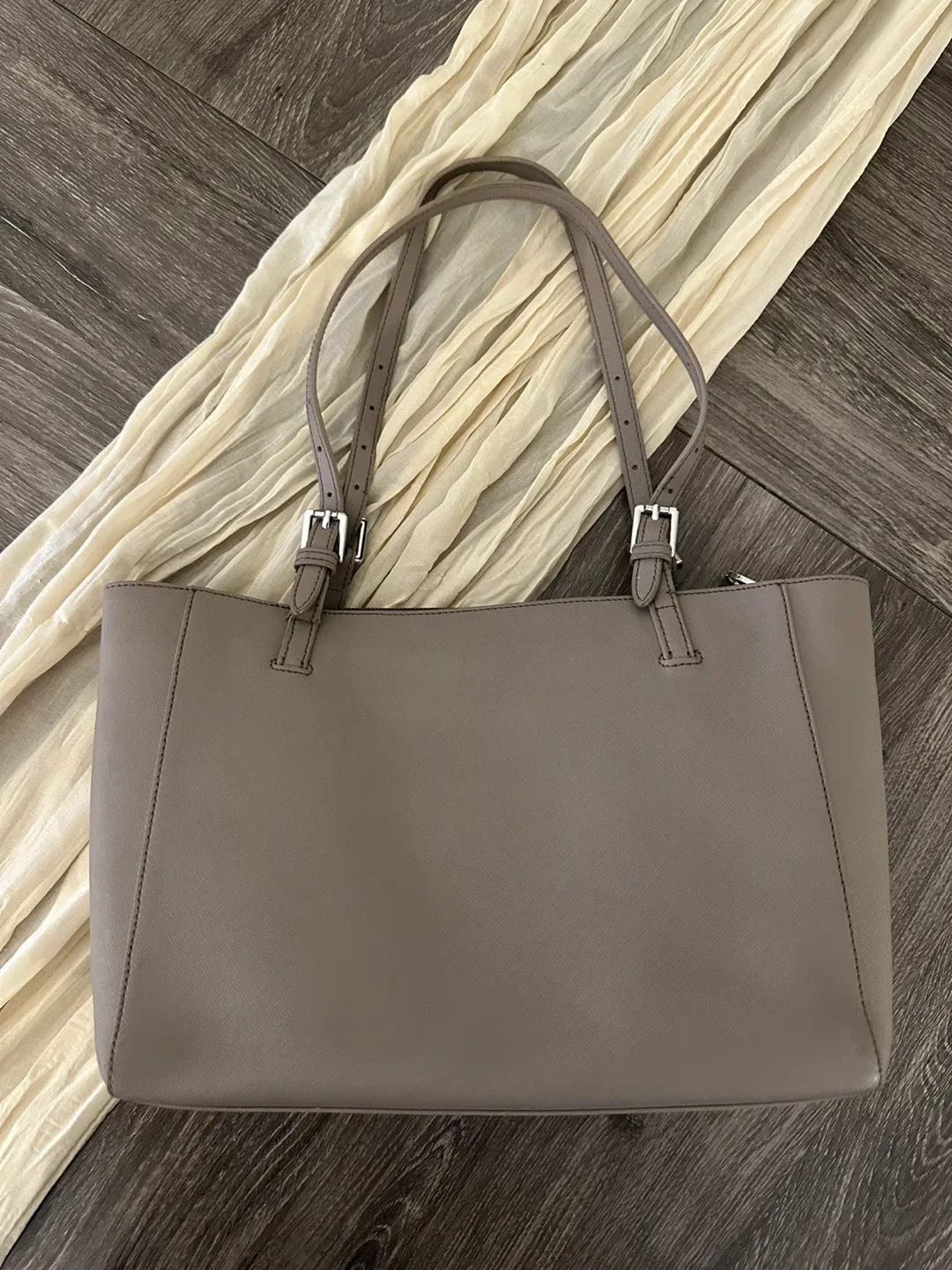 Tory Burch Tote Bag - Taupe image indicator(2)
