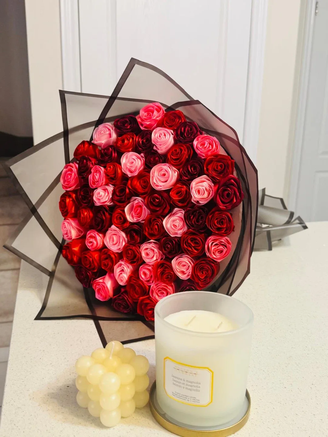 Rose Bouquet image indicator(4)