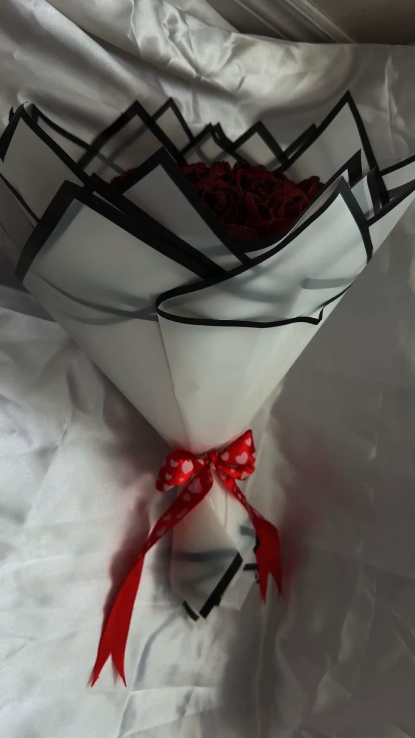 Red Rose Bouquet image indicator(4)