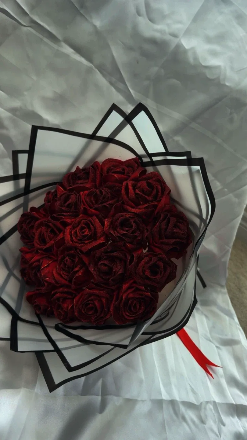 Red Rose Bouquet image indicator(2)