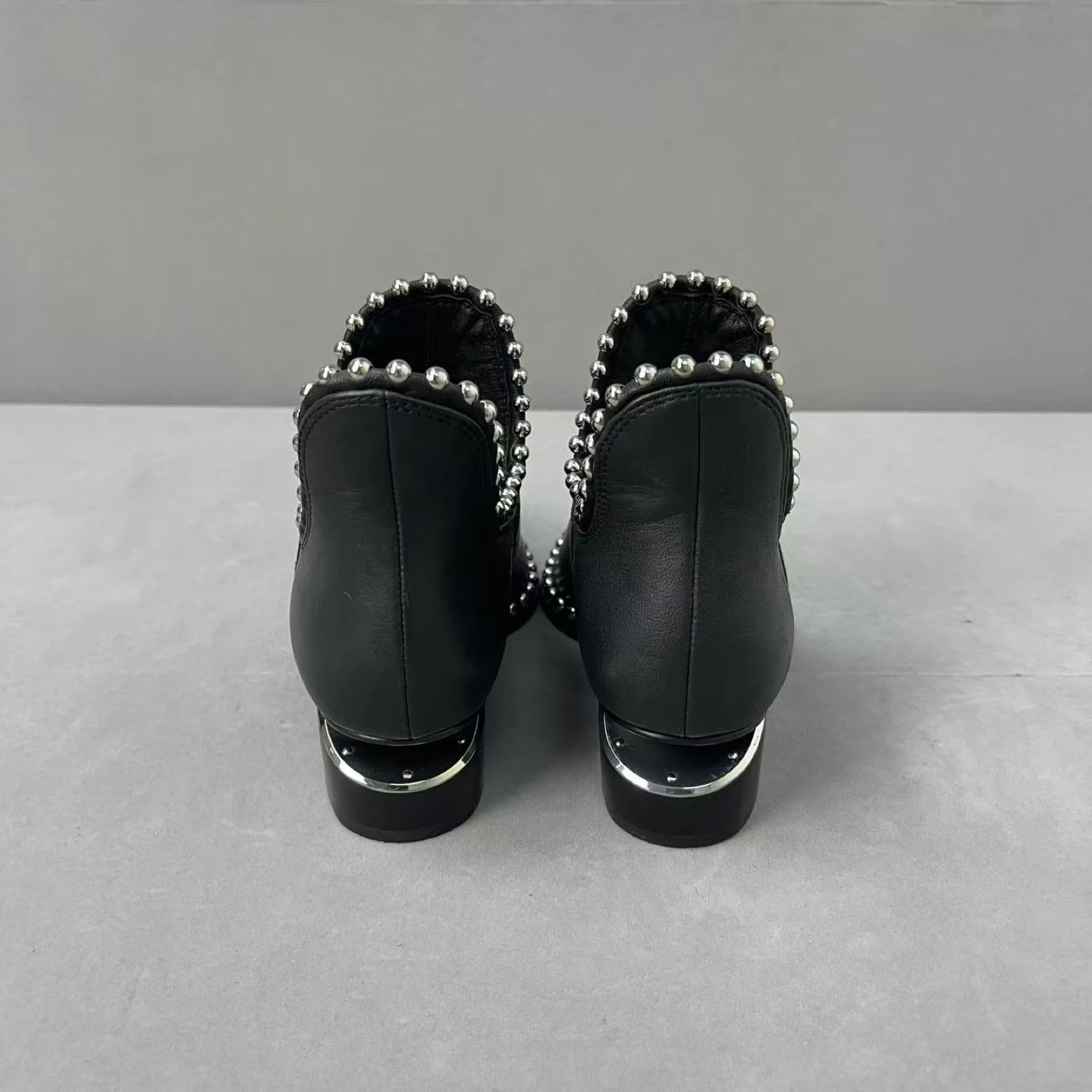 Alexander Wang studded black  boots, size 35 - photo 4