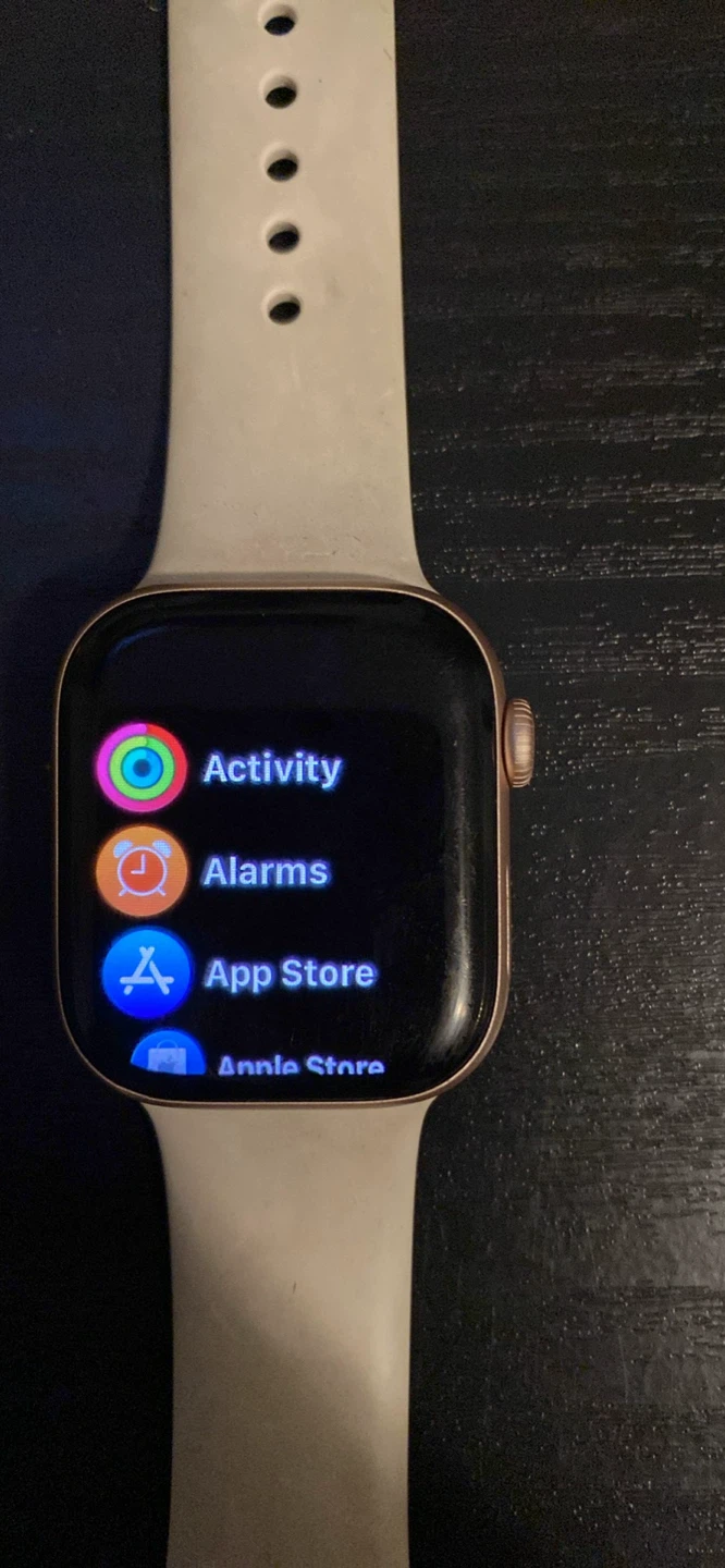 Apple Watch Series 10 42mm Gold Aluminum Case - photo 4