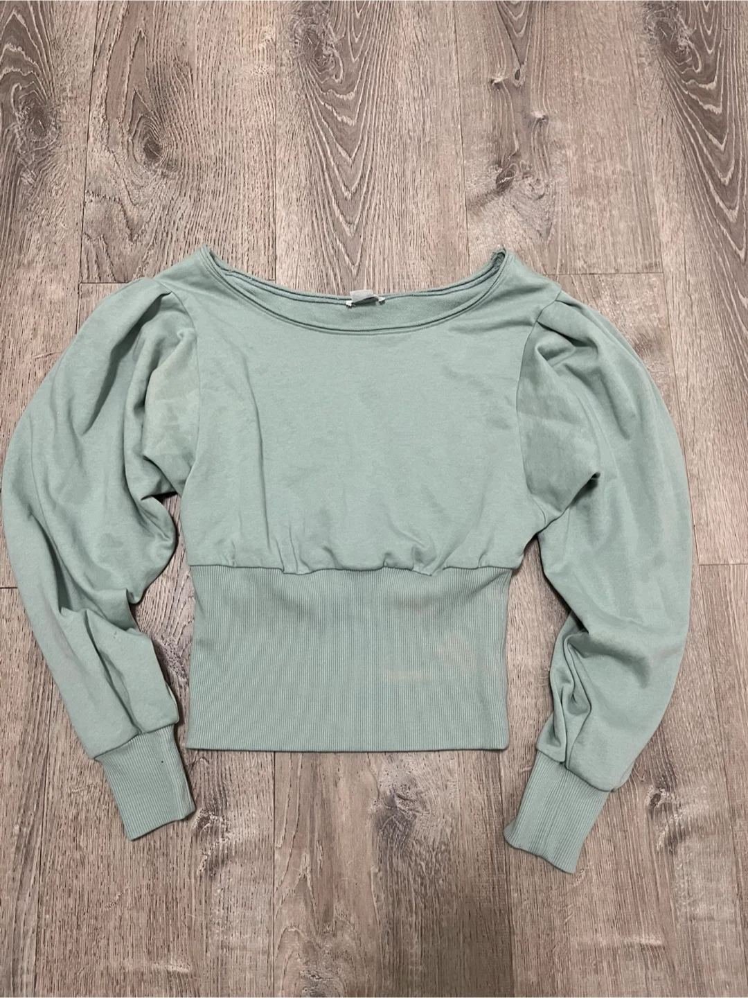 Venus Puff Sleeve Top - Size Small - photo 2