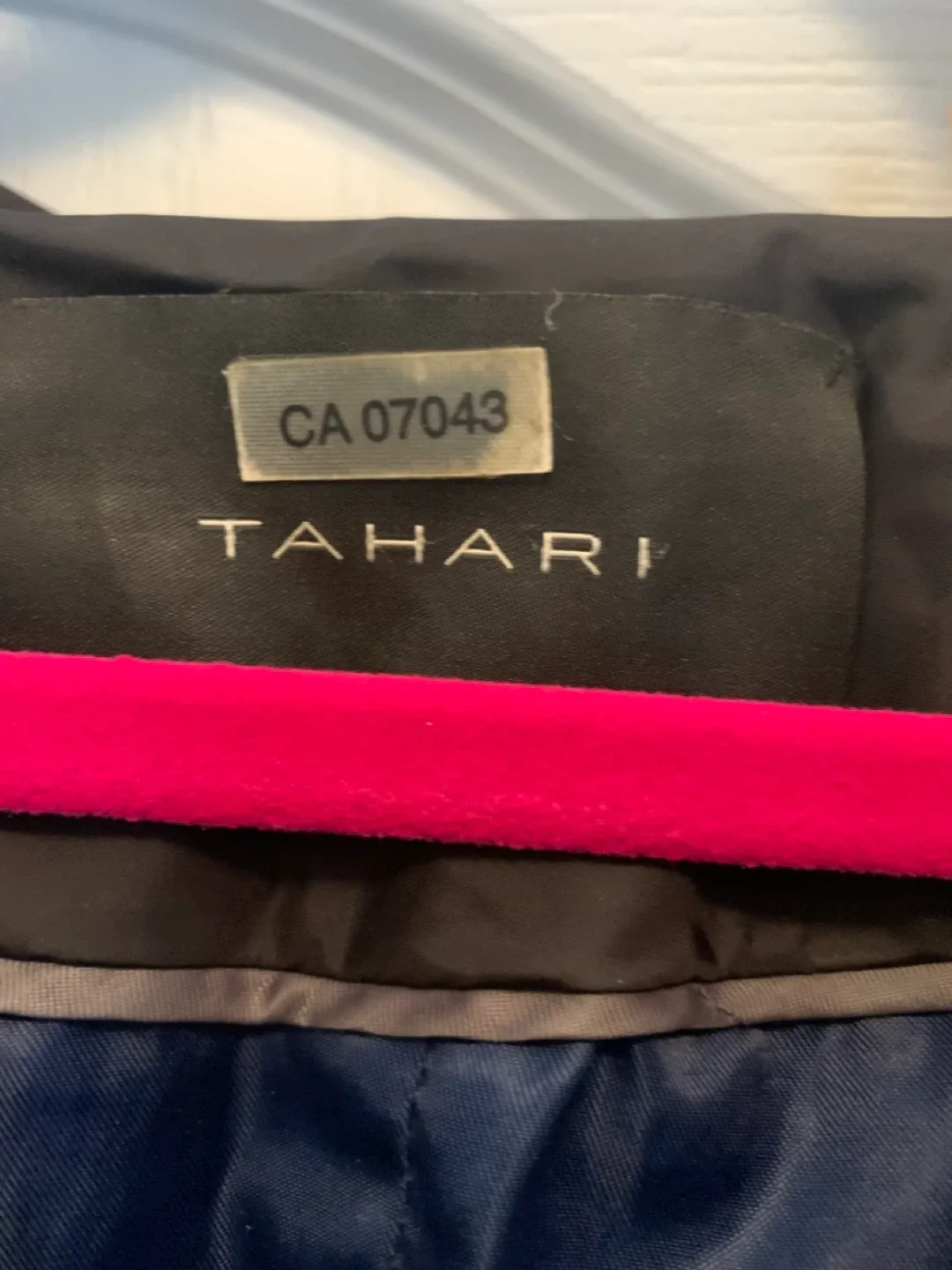 Tahari Black Down coat image indicator(3)
