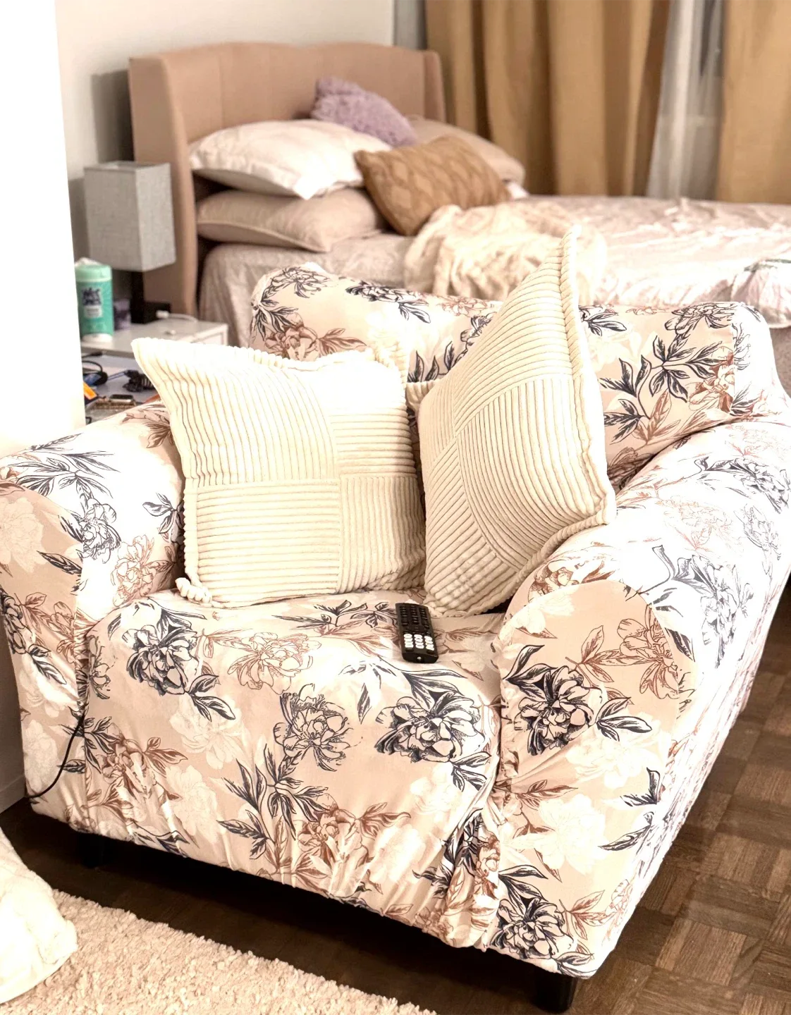 Moving out sale urgent sale… image indicator(2)