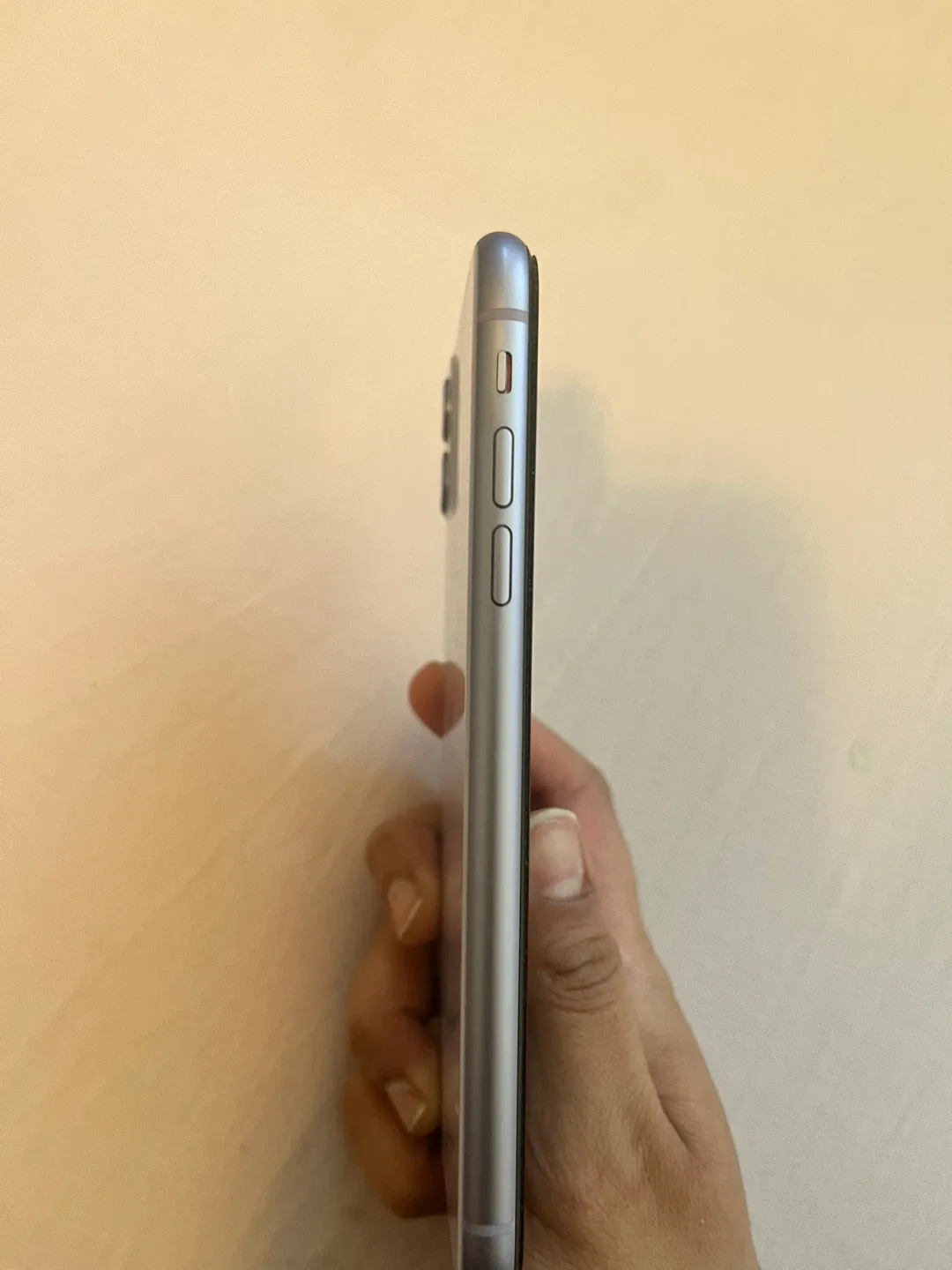 Apple iPhone 11 - Purple image indicator(3)